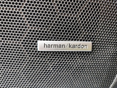 Premium Sound System Logo