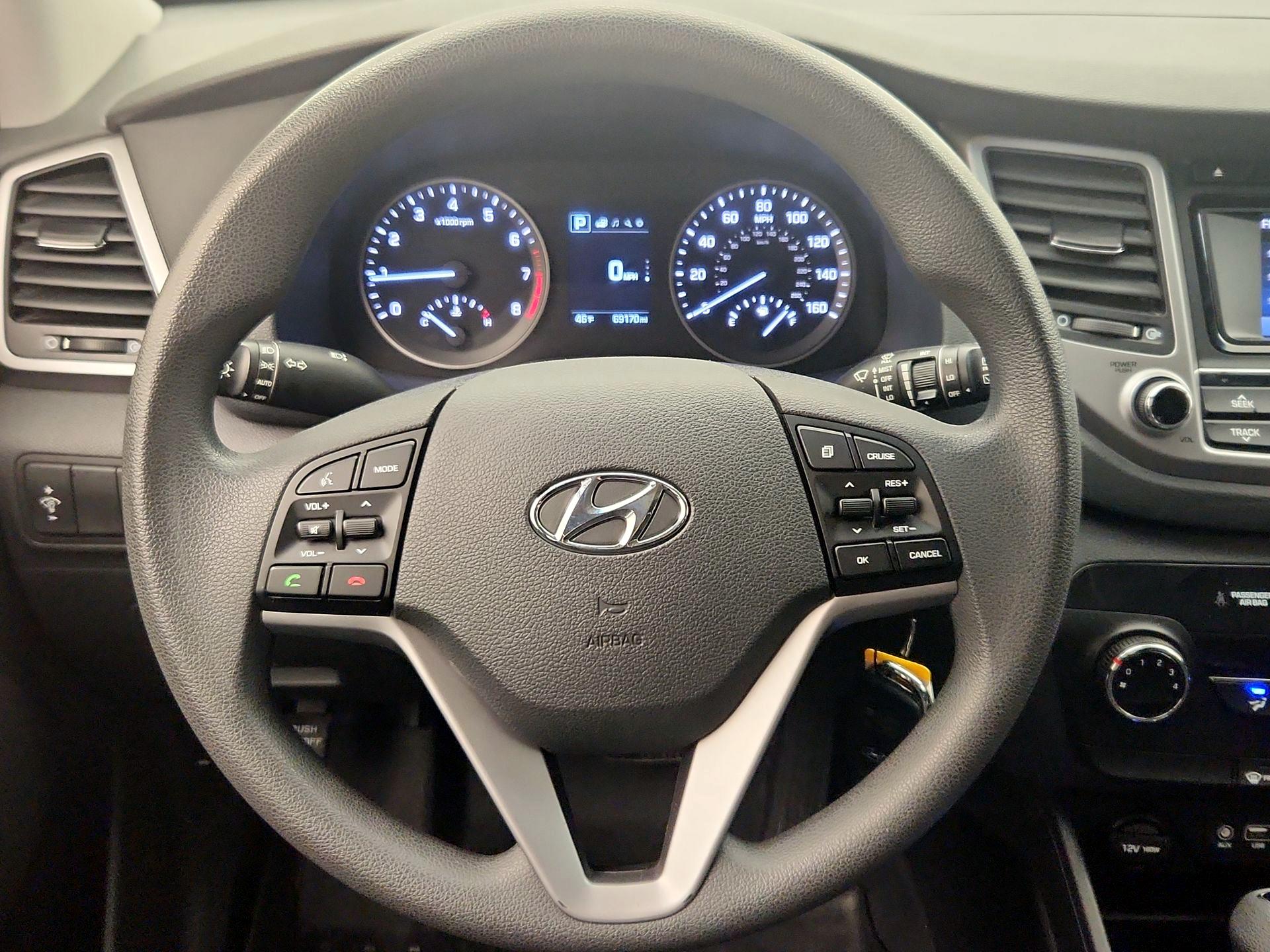 Thumbnail: 2017 Hyundai Tucson - 10