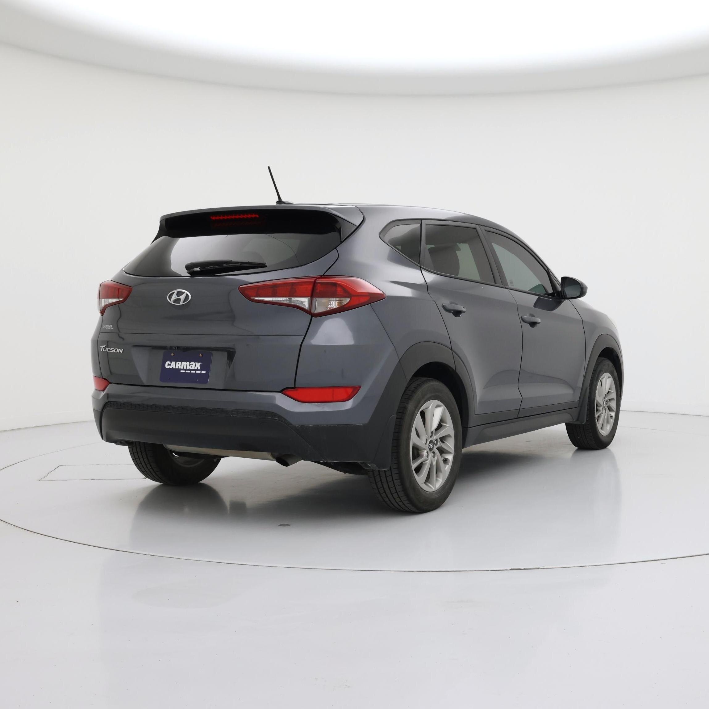 Thumbnail: 2017 Hyundai Tucson - 8