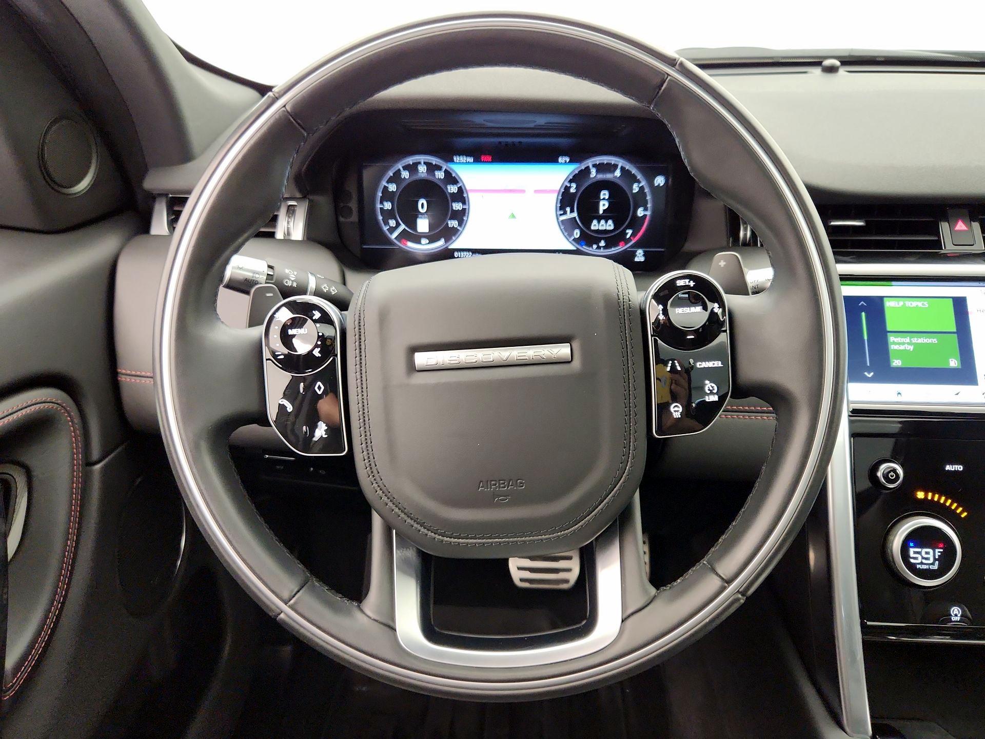 Thumbnail: 2020 Land Rover Discovery Sport - 10