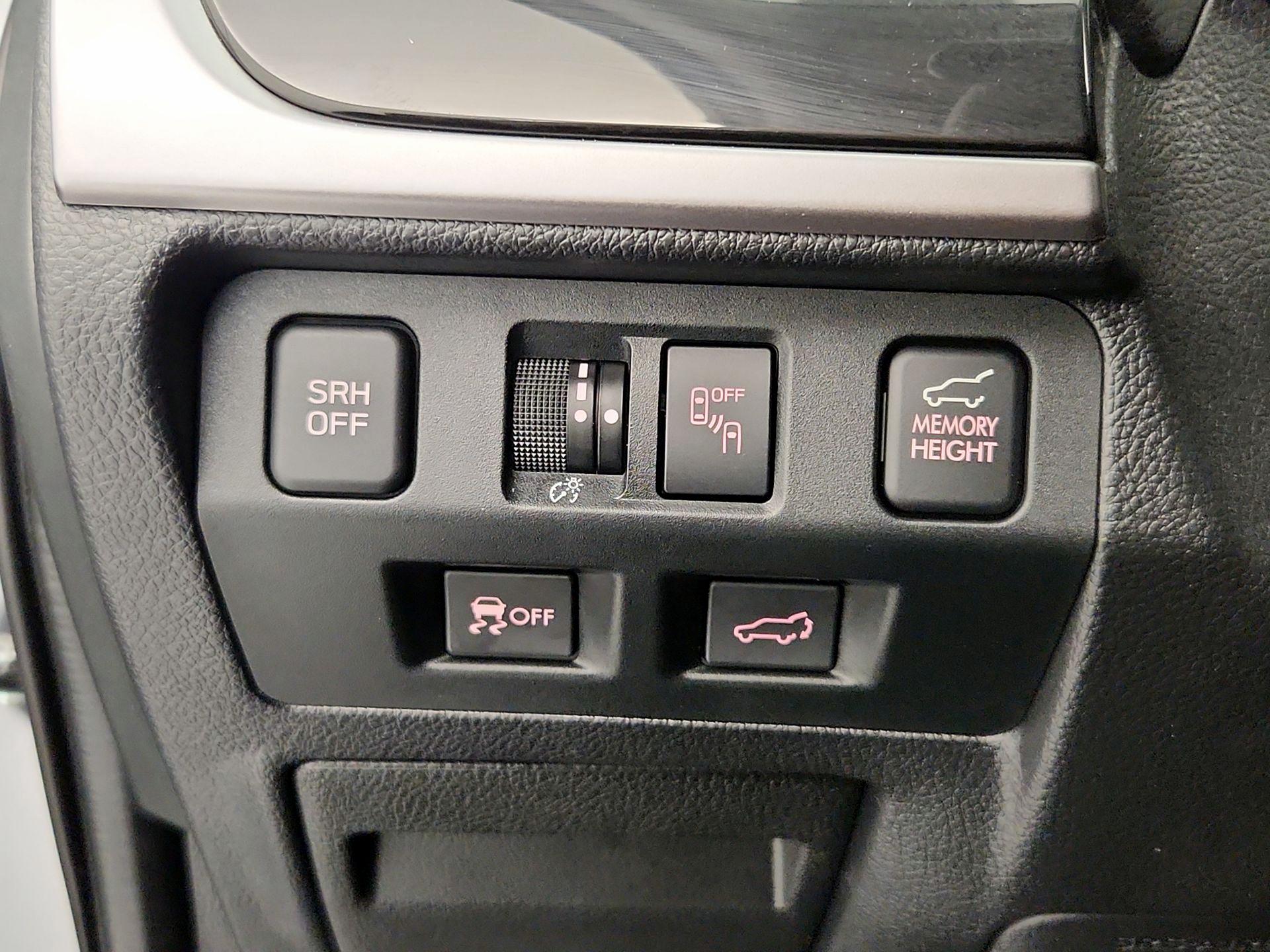 Thumbnail: 2017 Subaru Forester - 13