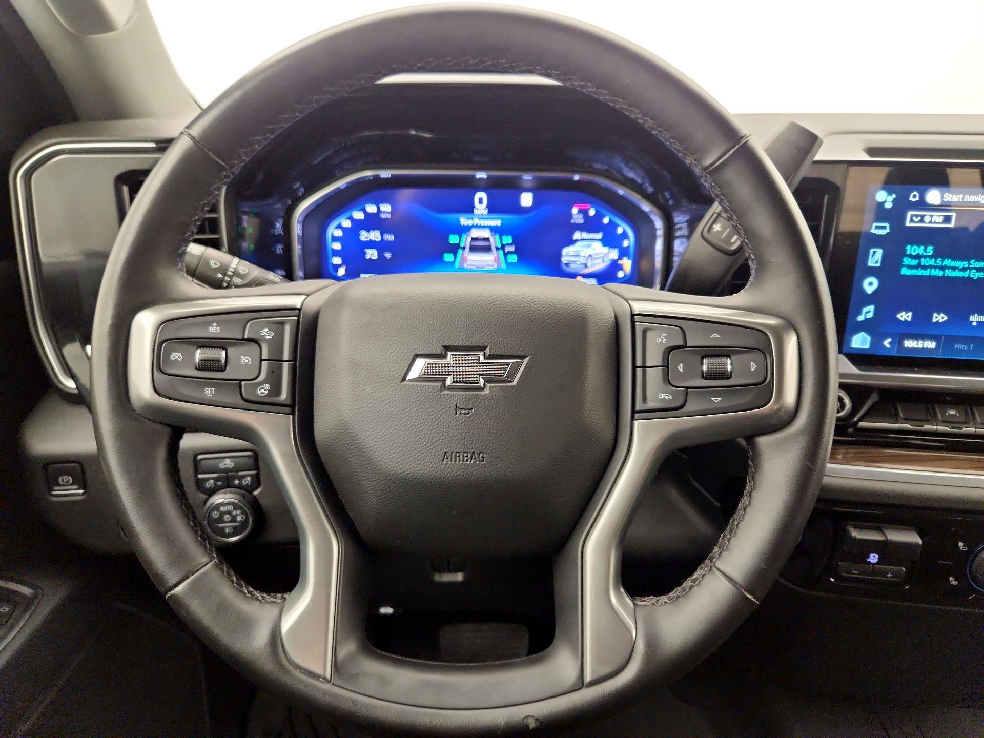 Thumbnail: 2023 Chevrolet Silverado 1500 - 10