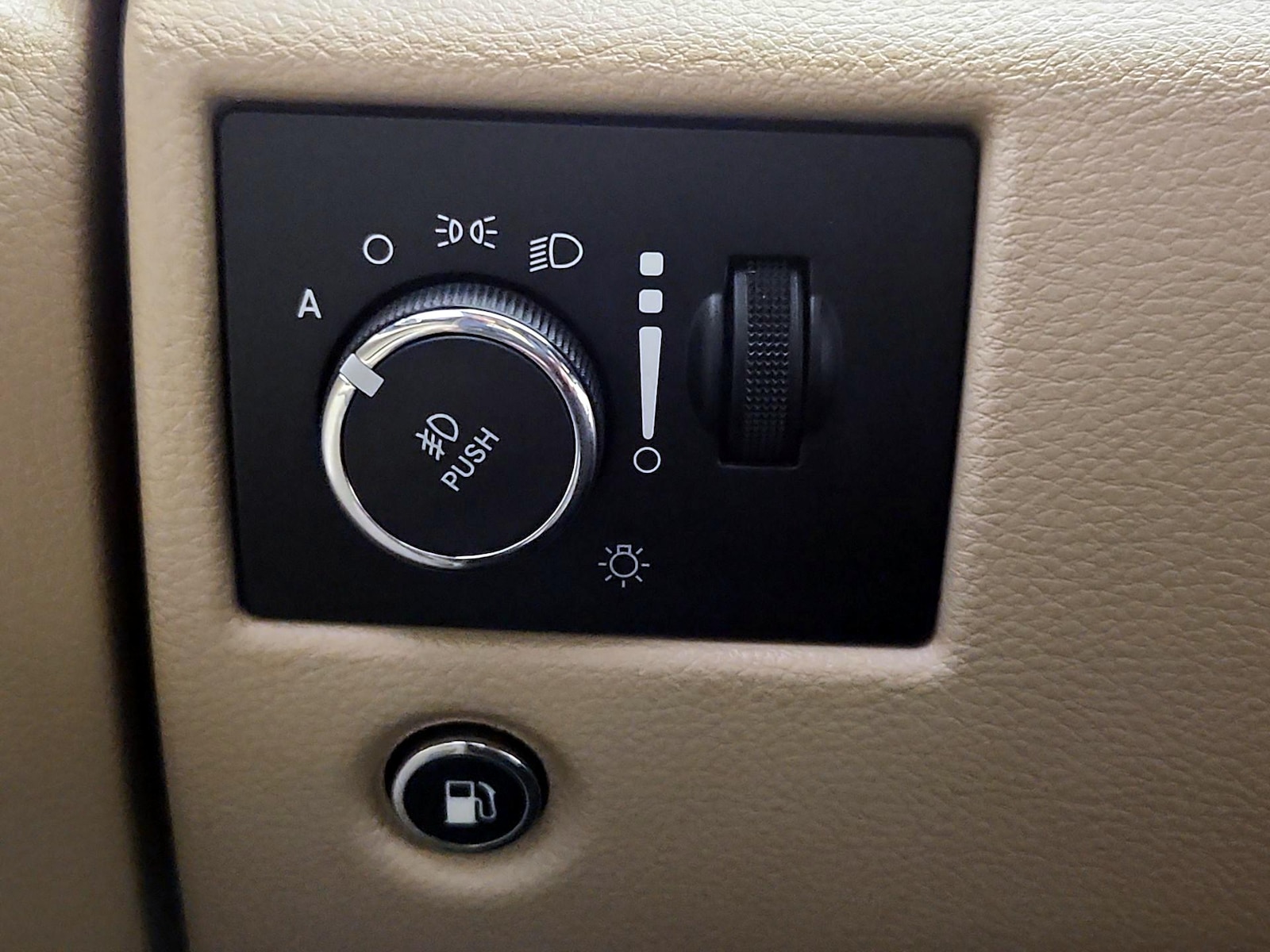 2021 Jeep Grand Cherokee Limited - Photo 14