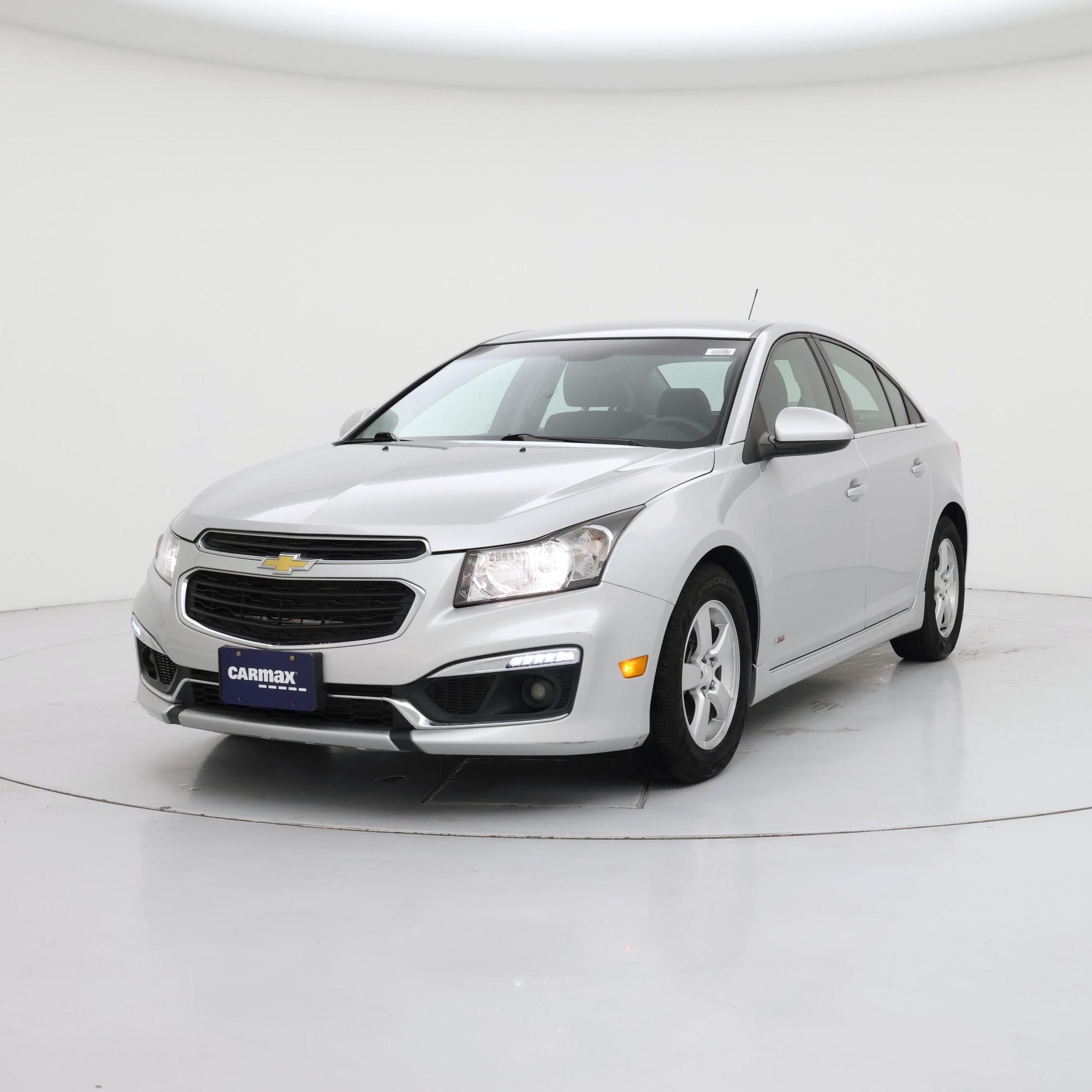 Thumbnail: 2015 Chevrolet Cruze - 4