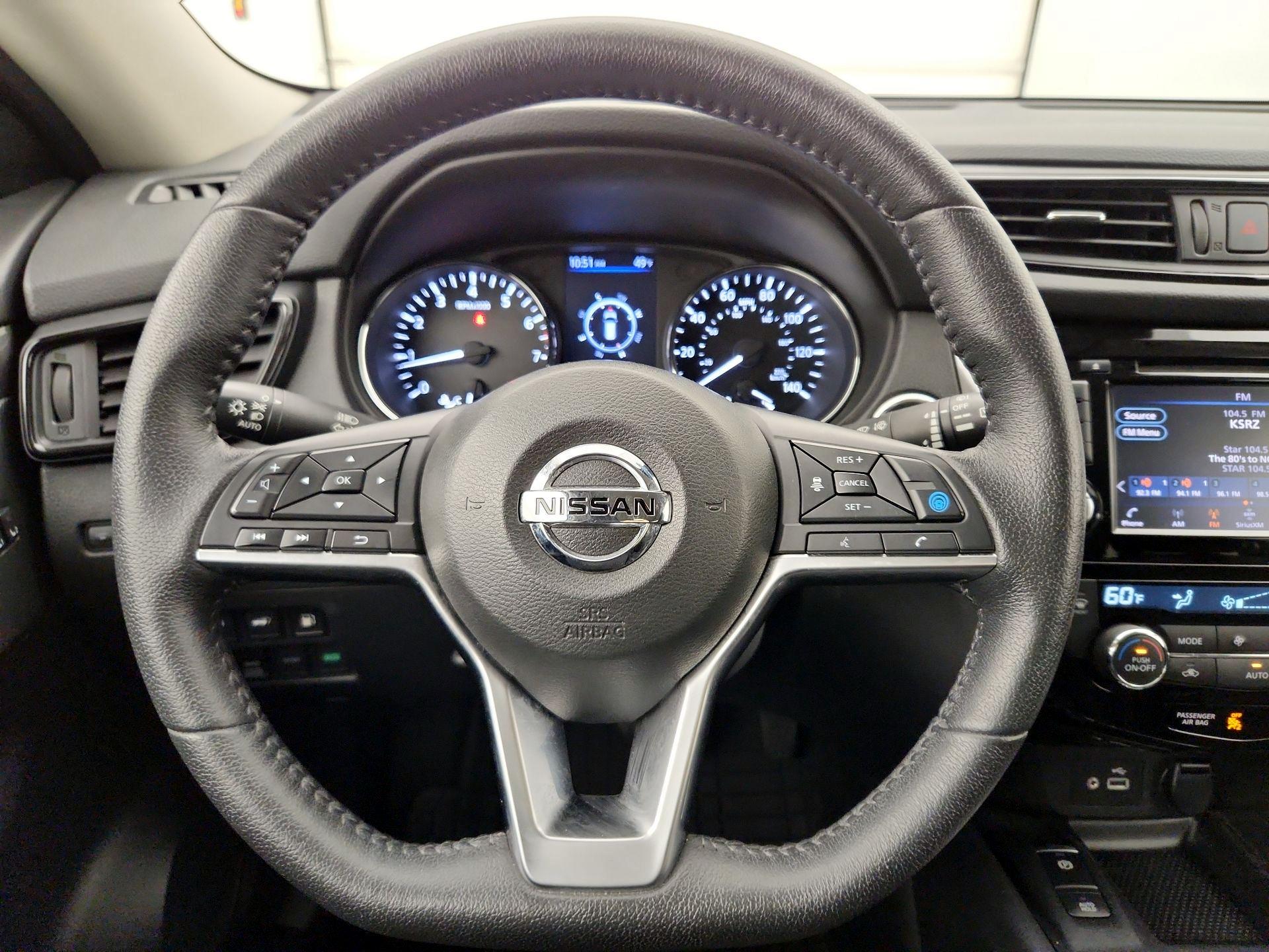 Thumbnail: 2020 Nissan Rogue - 10