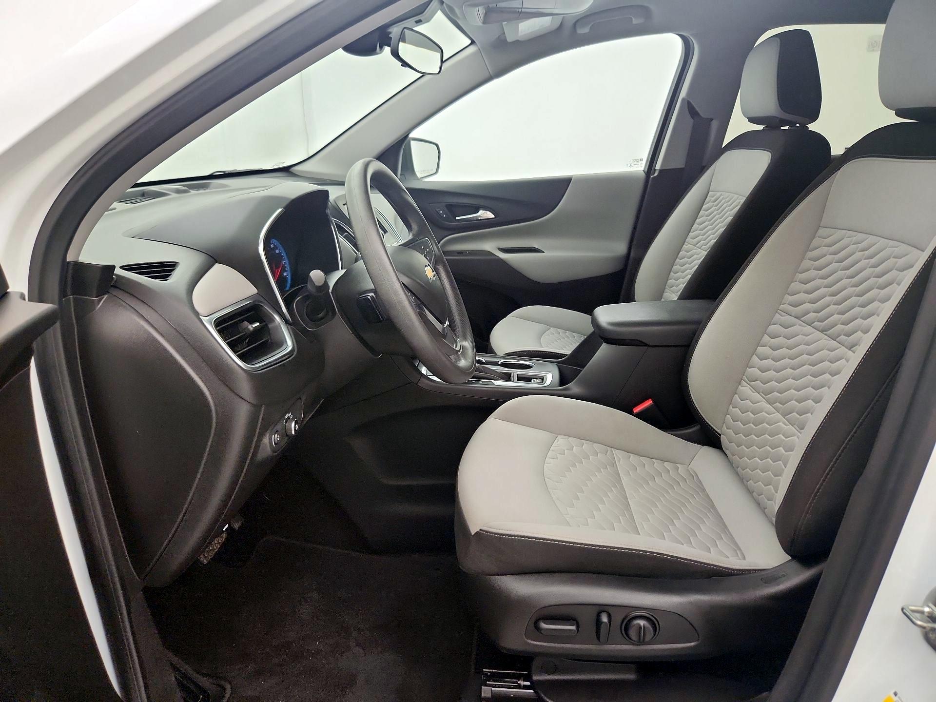 Thumbnail: 2021 Chevrolet Equinox - 11