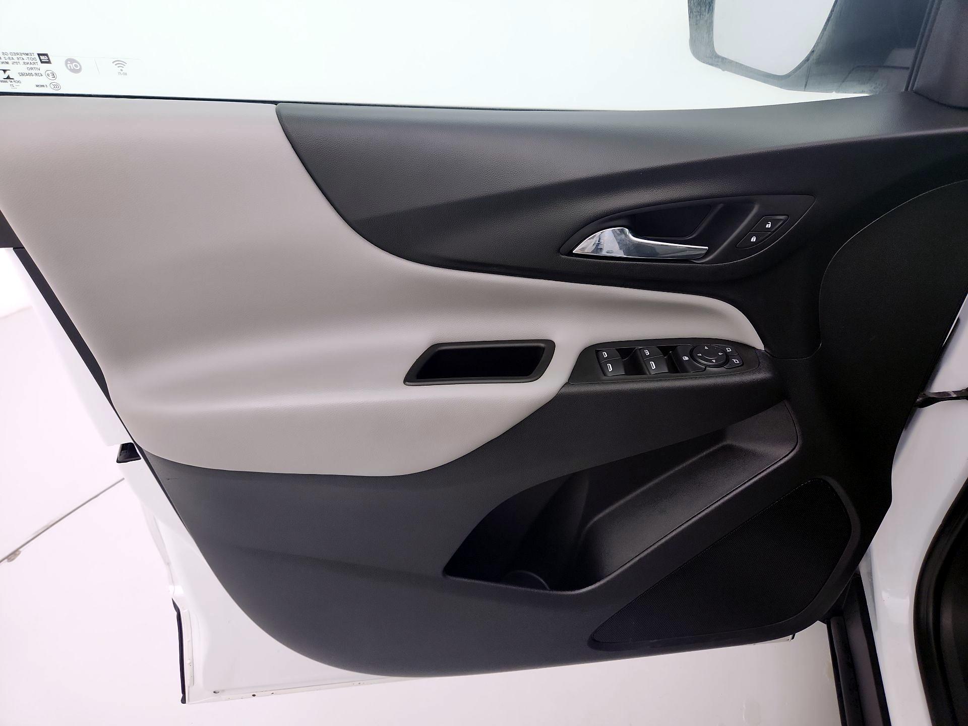 Thumbnail: 2021 Chevrolet Equinox - 12