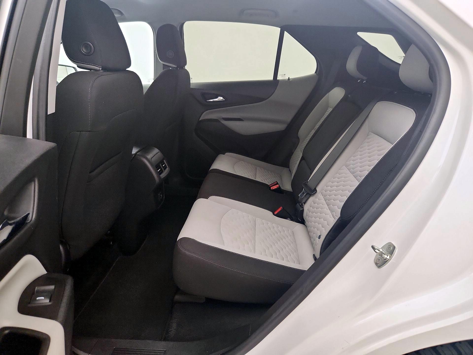 Thumbnail: 2021 Chevrolet Equinox - 19