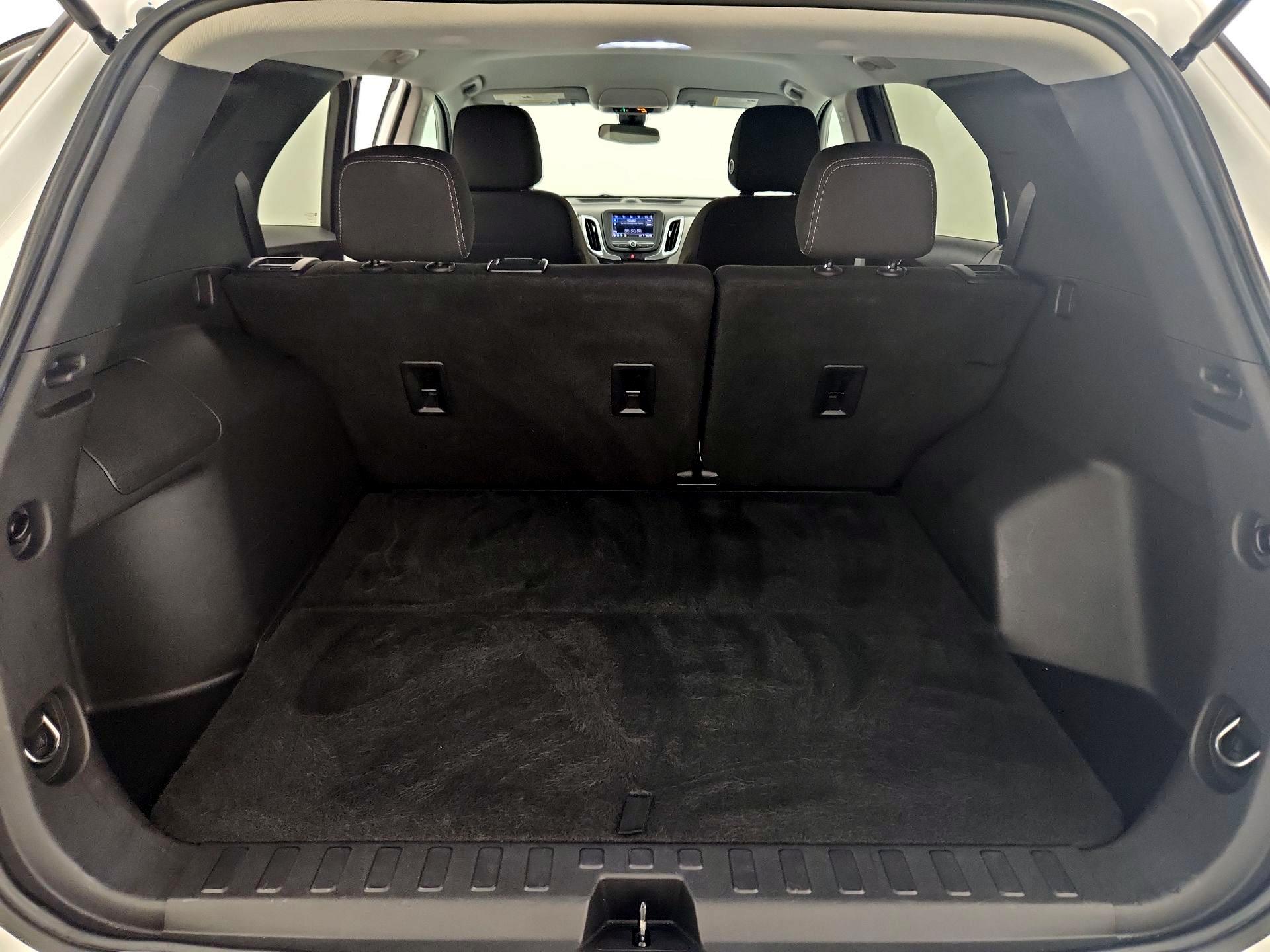 Thumbnail: 2021 Chevrolet Equinox - 20