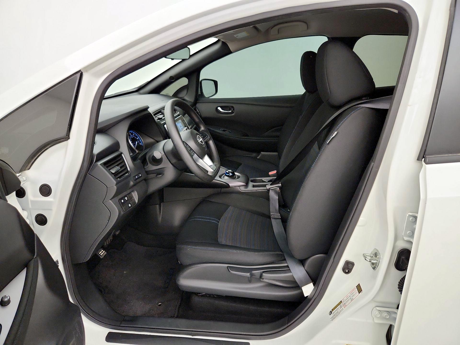 Thumbnail: 2023 Nissan Leaf - 11