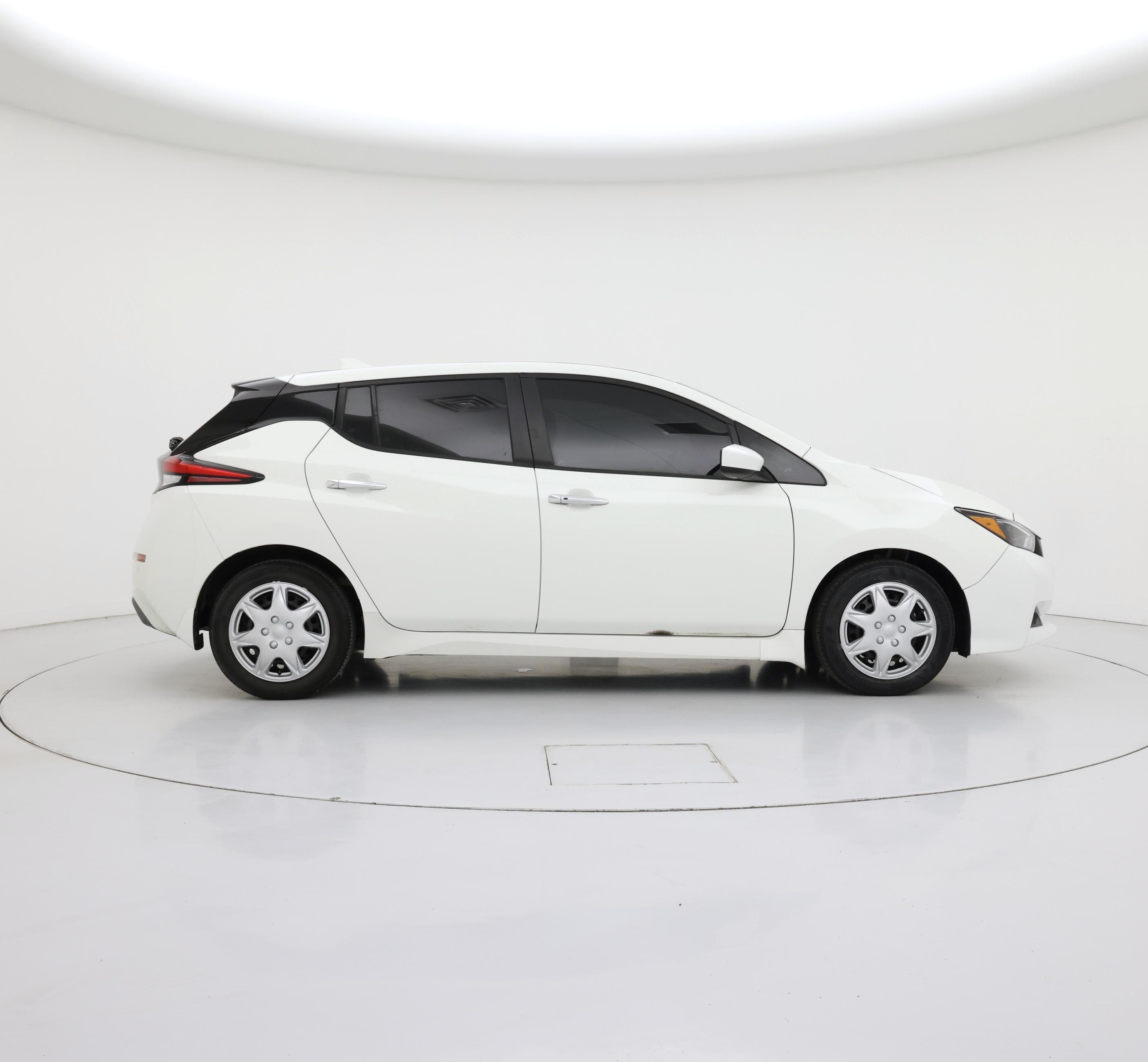 Thumbnail: 2023 Nissan Leaf - 7