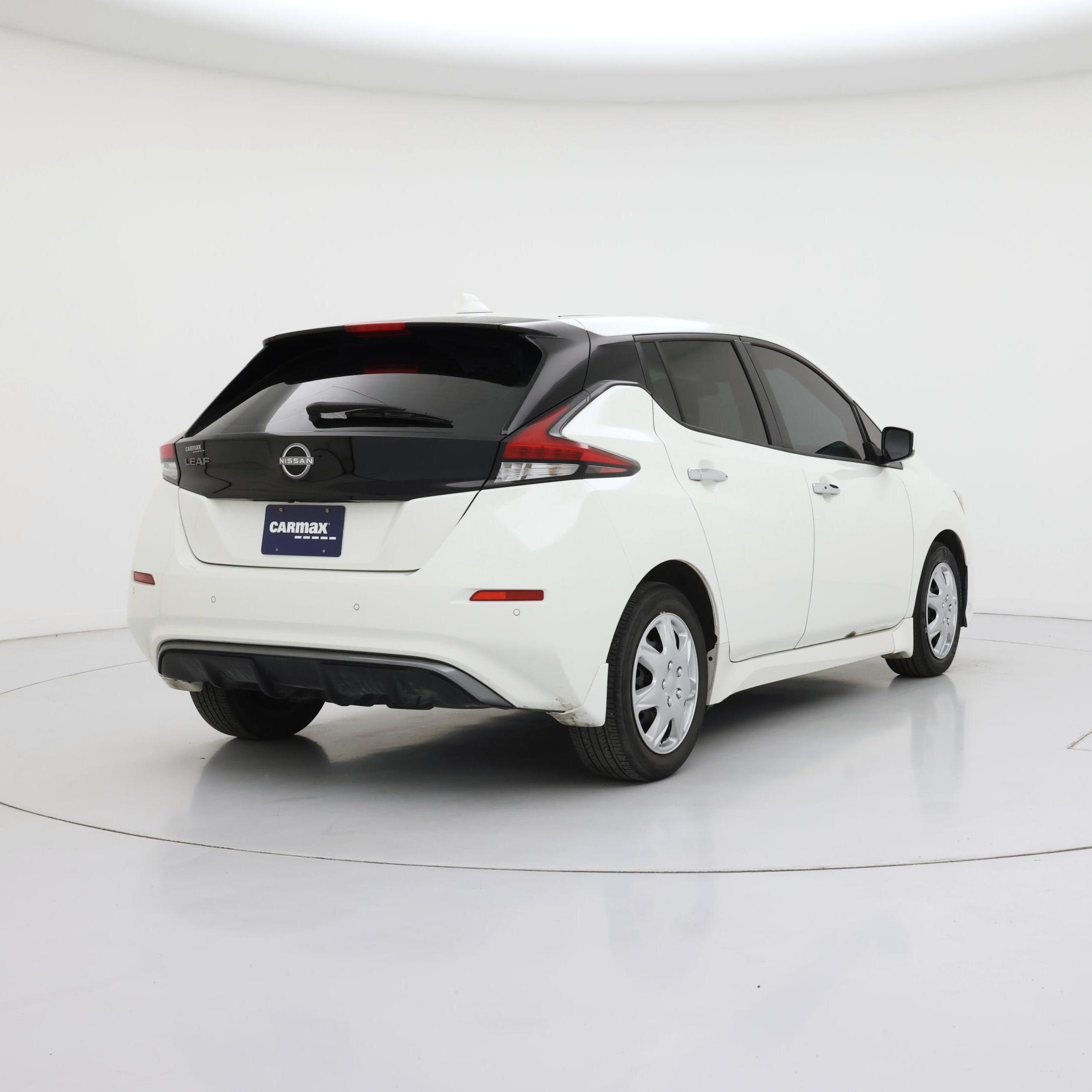 Thumbnail: 2023 Nissan Leaf - 8