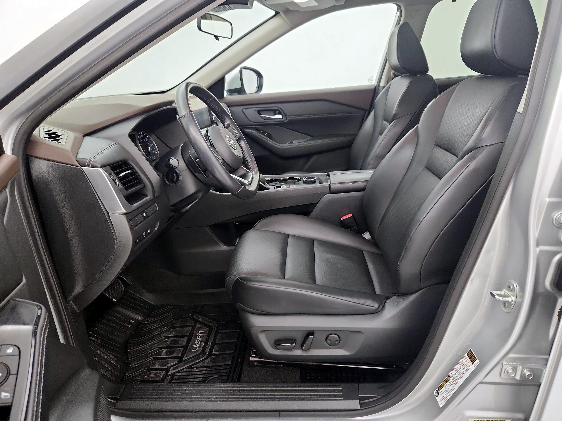 Thumbnail: 2023 Nissan Rogue - 11