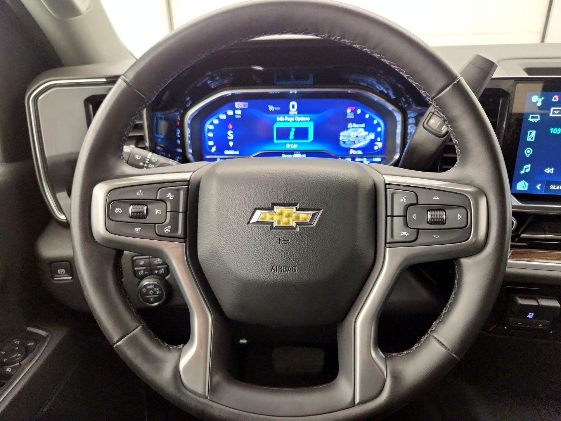 Thumbnail: 2024 Chevrolet Silverado 2500 - 10