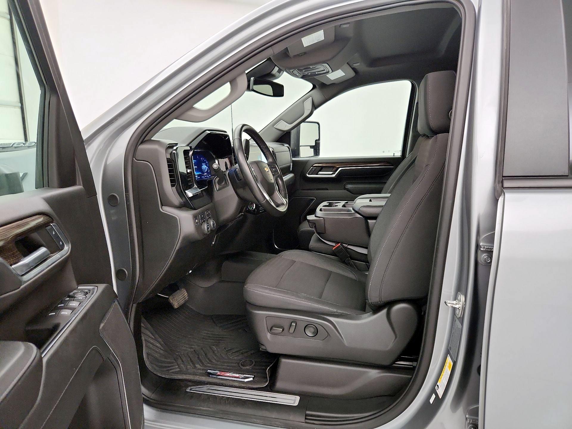 Thumbnail: 2024 Chevrolet Silverado 2500 - 11