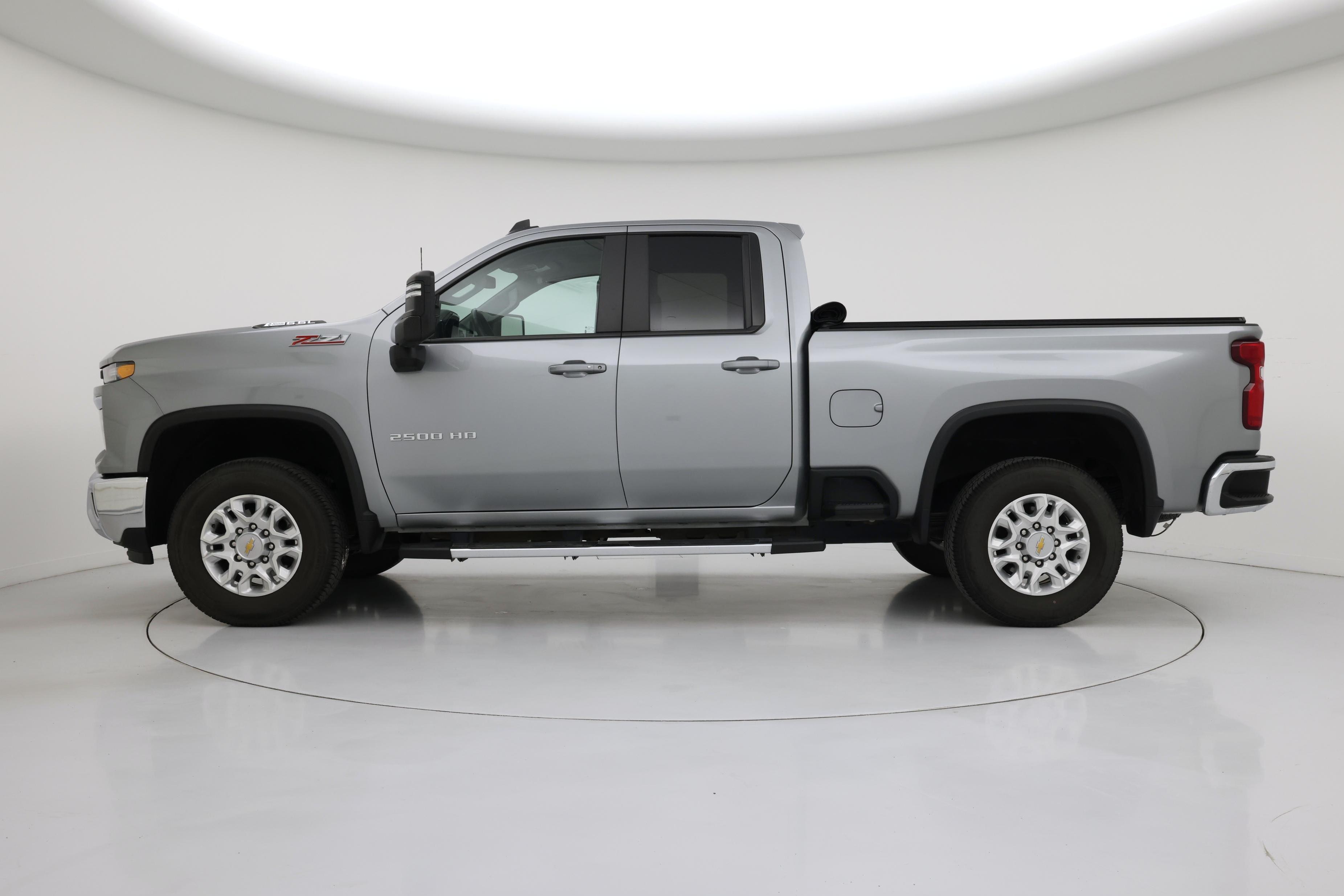 Thumbnail: 2024 Chevrolet Silverado 2500 - 3