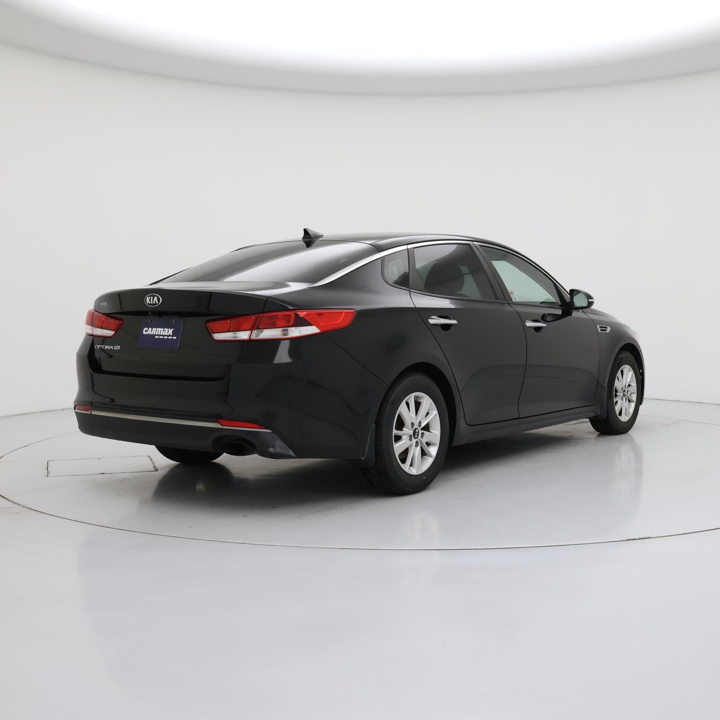 Thumbnail: 2016 Kia Optima - 8