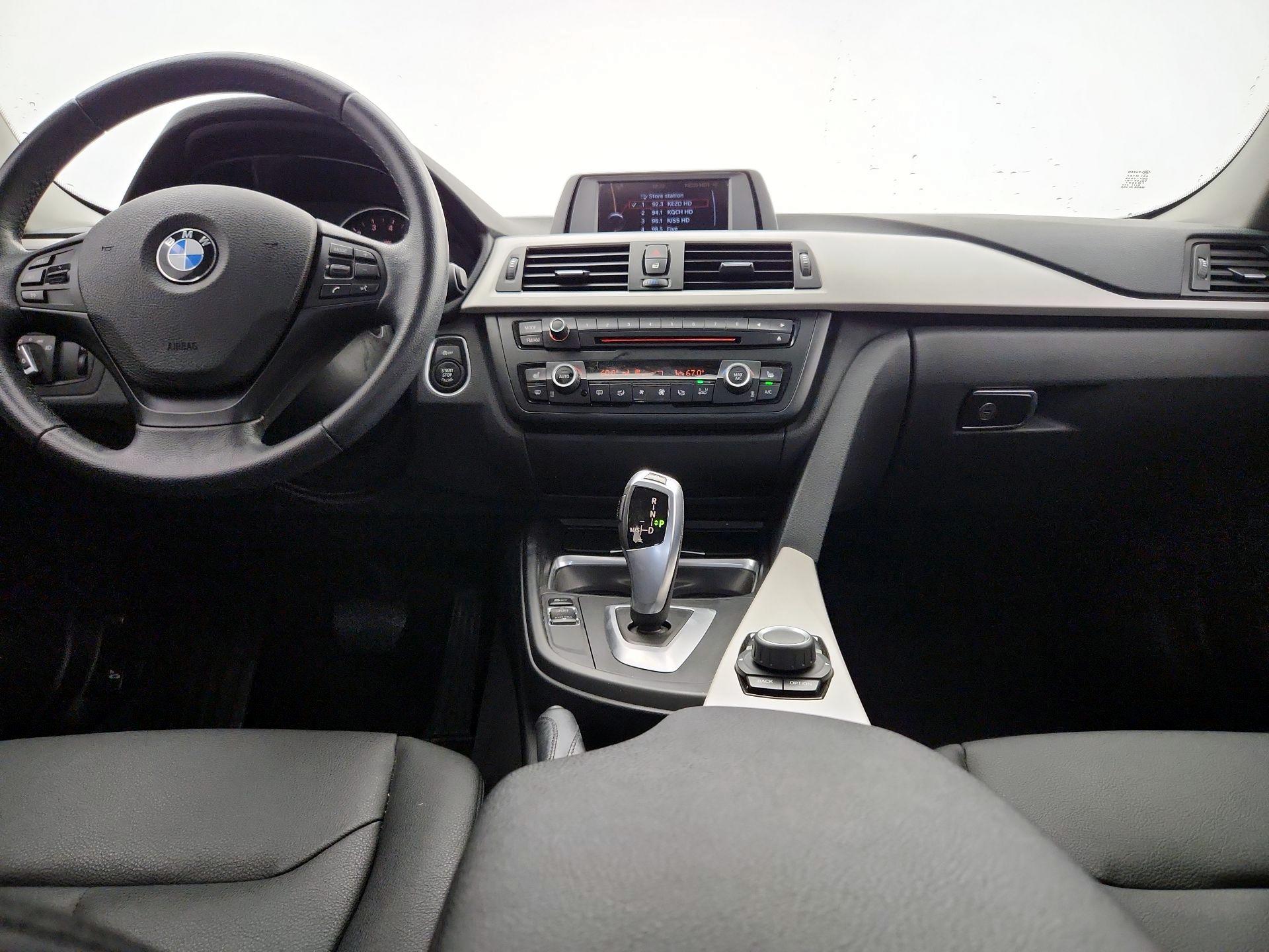 Thumbnail: 2014 BMW 3 Series - 9