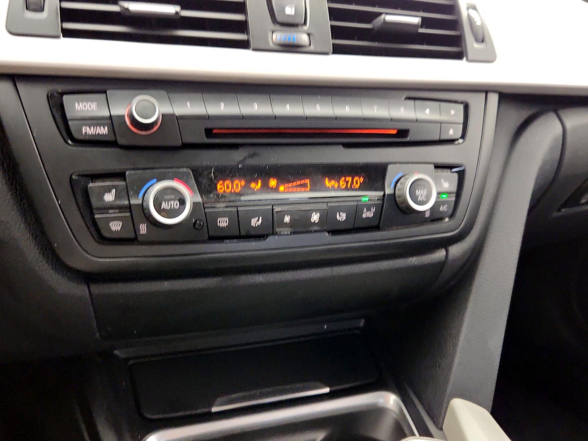 Thumbnail: 2014 BMW 3 Series - 15