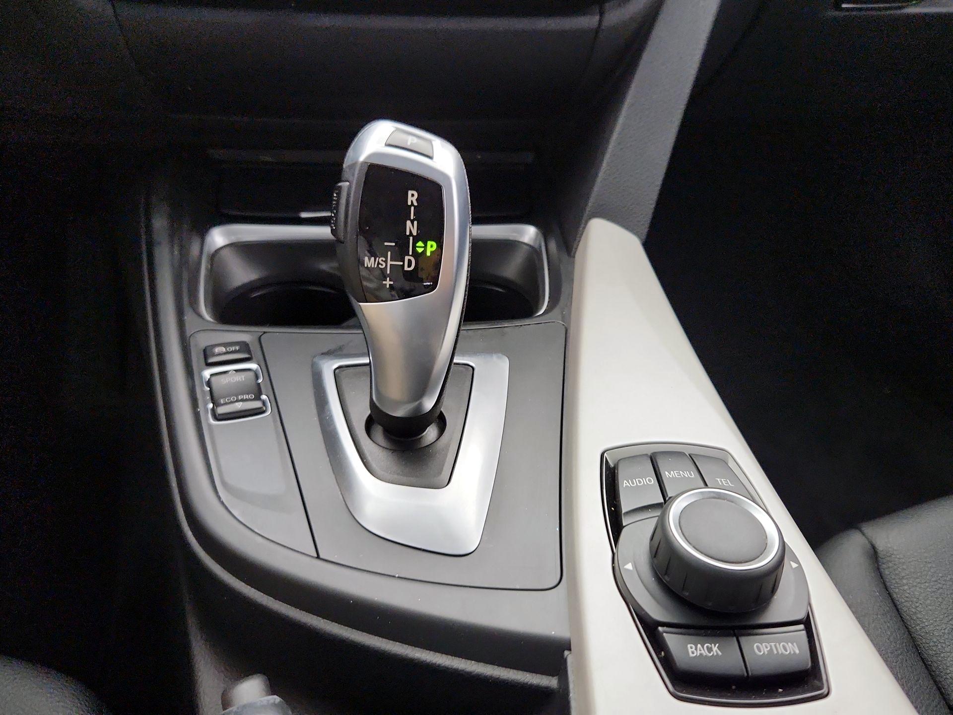 Thumbnail: 2014 BMW 3 Series - 16