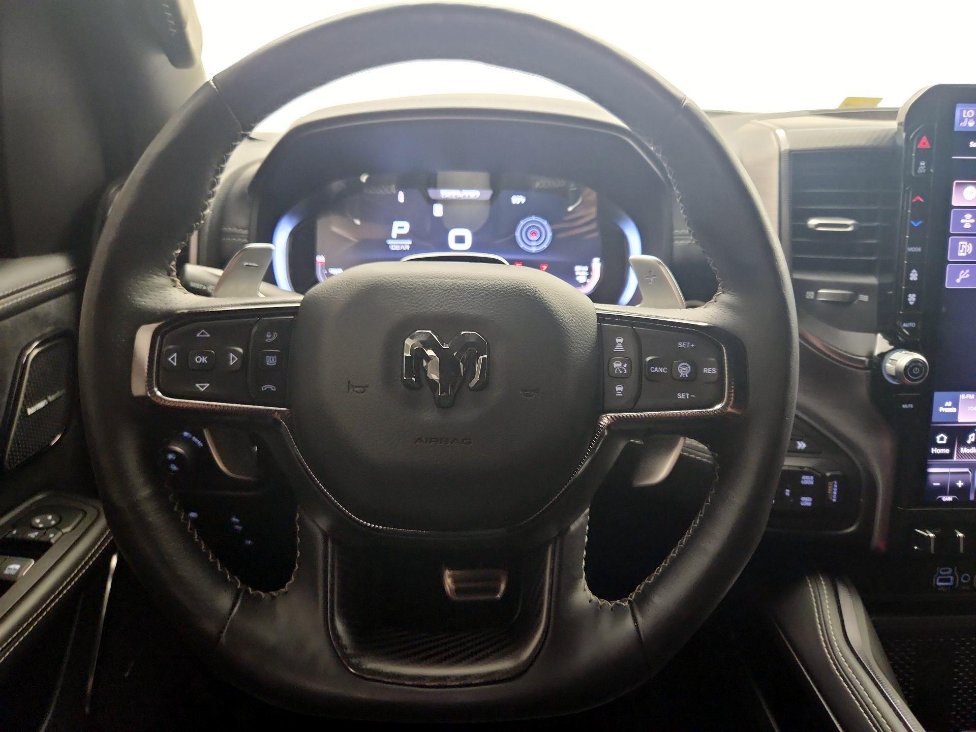 Thumbnail: 2025 RAM 1500 - 10