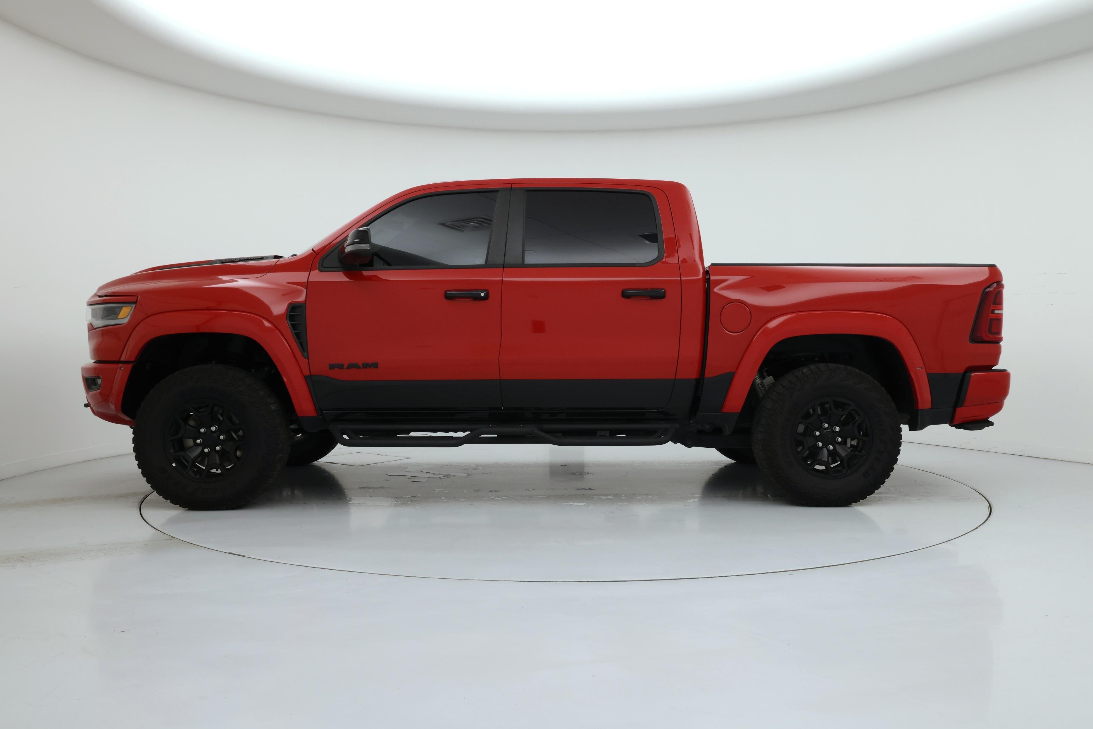 Thumbnail: 2025 RAM 1500 - 3
