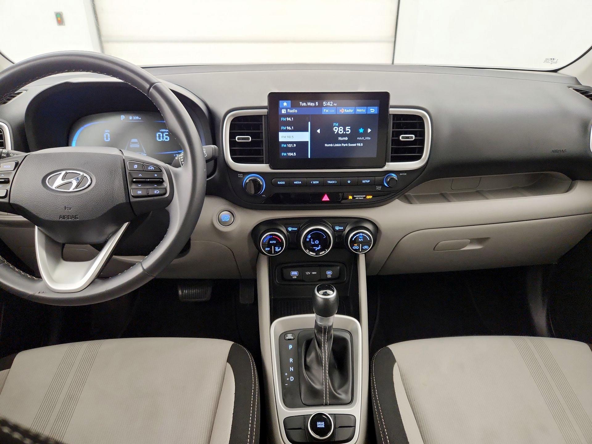 Thumbnail: 2025 Hyundai Venue - 9