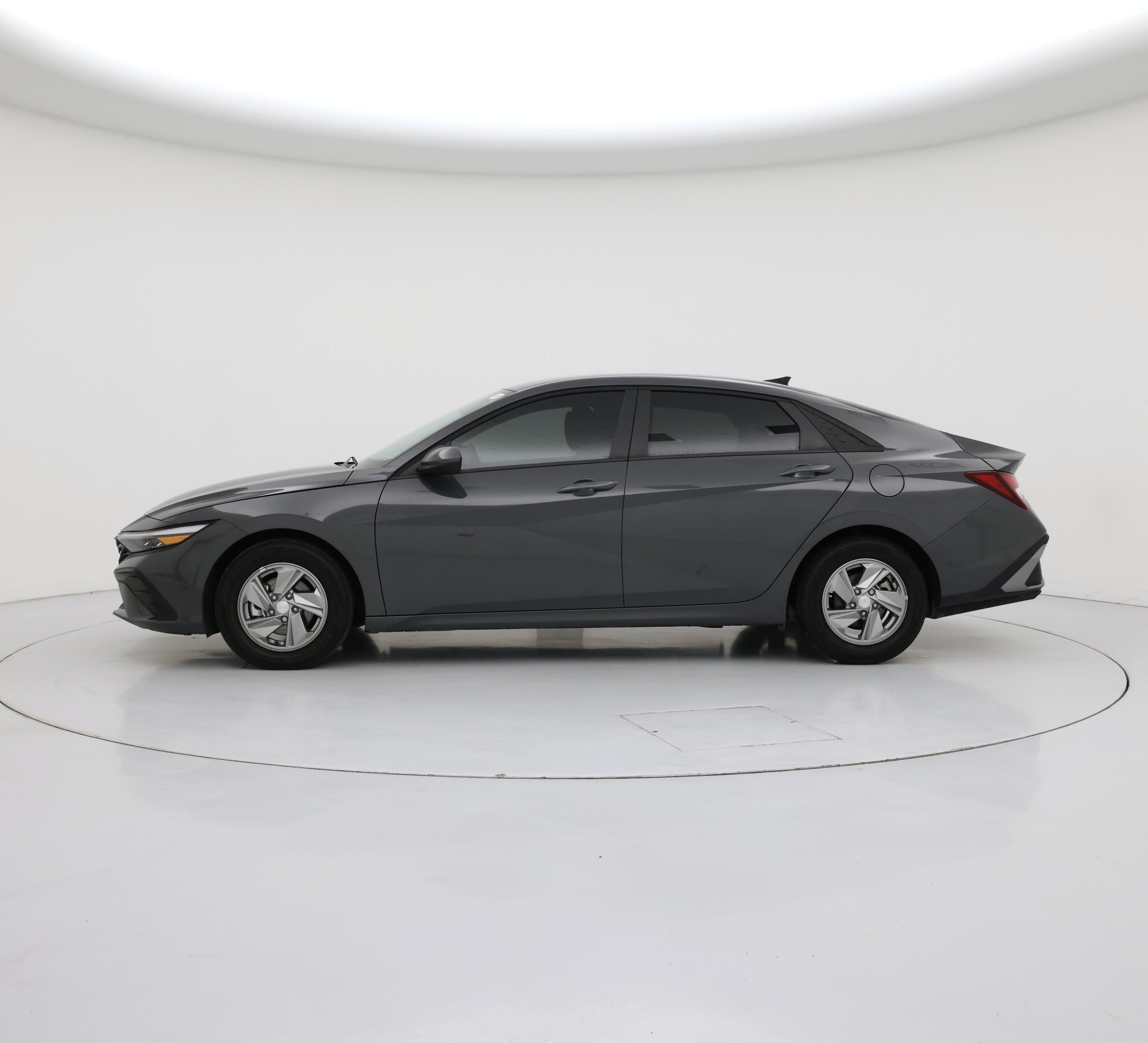 Thumbnail: 2025 Hyundai Elantra - 3