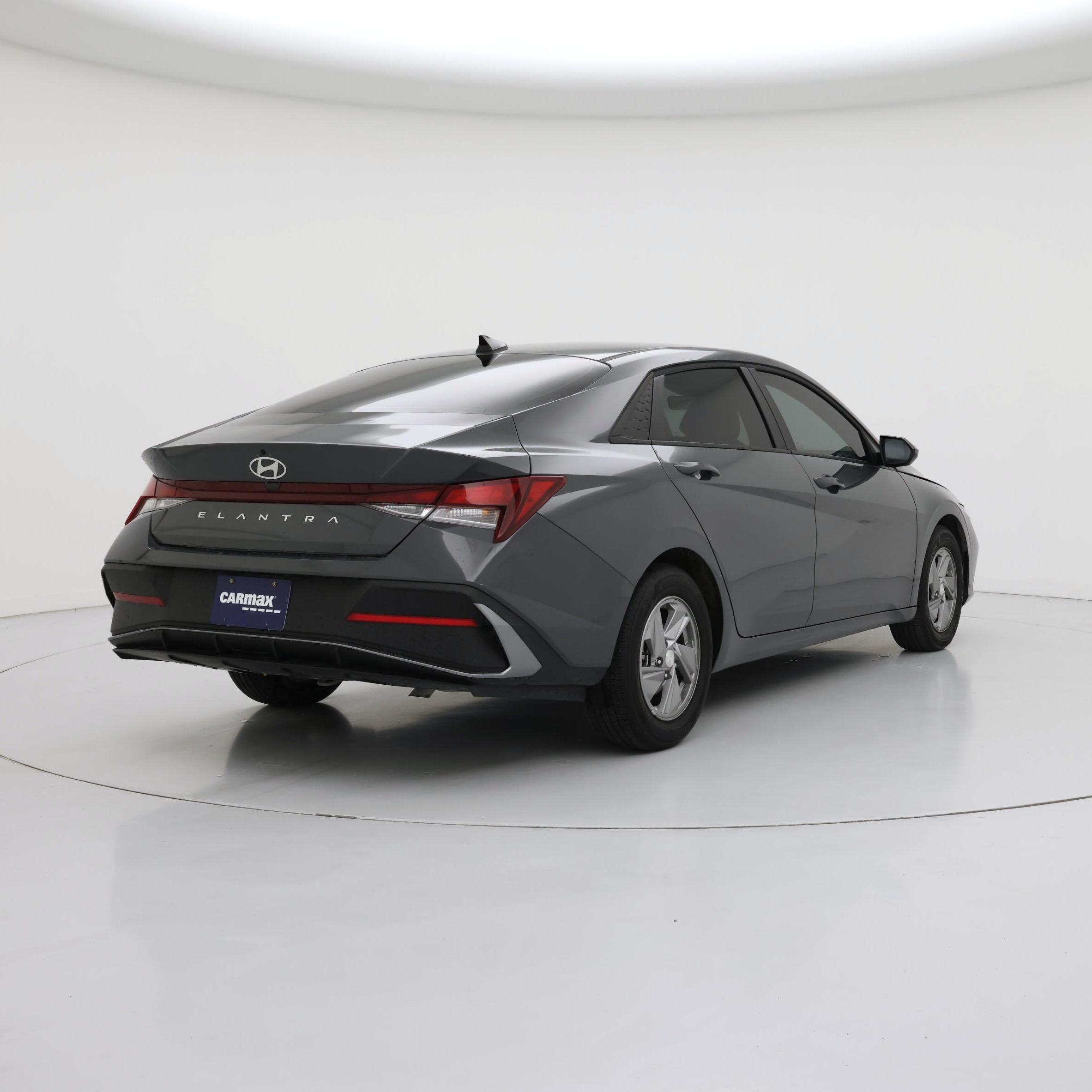 Thumbnail: 2025 Hyundai Elantra - 8