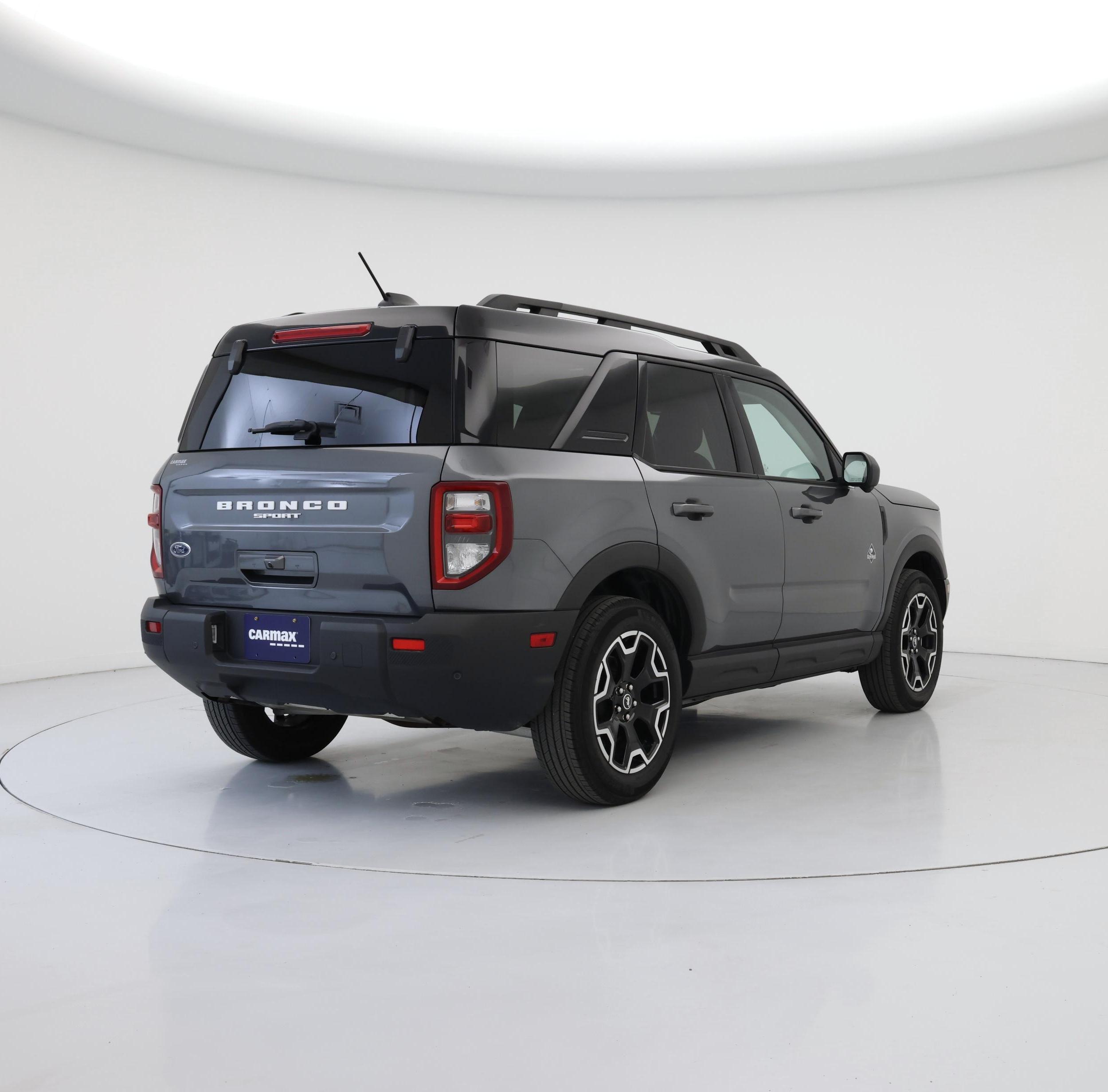 Thumbnail: 2025 Ford Bronco Sport - 8