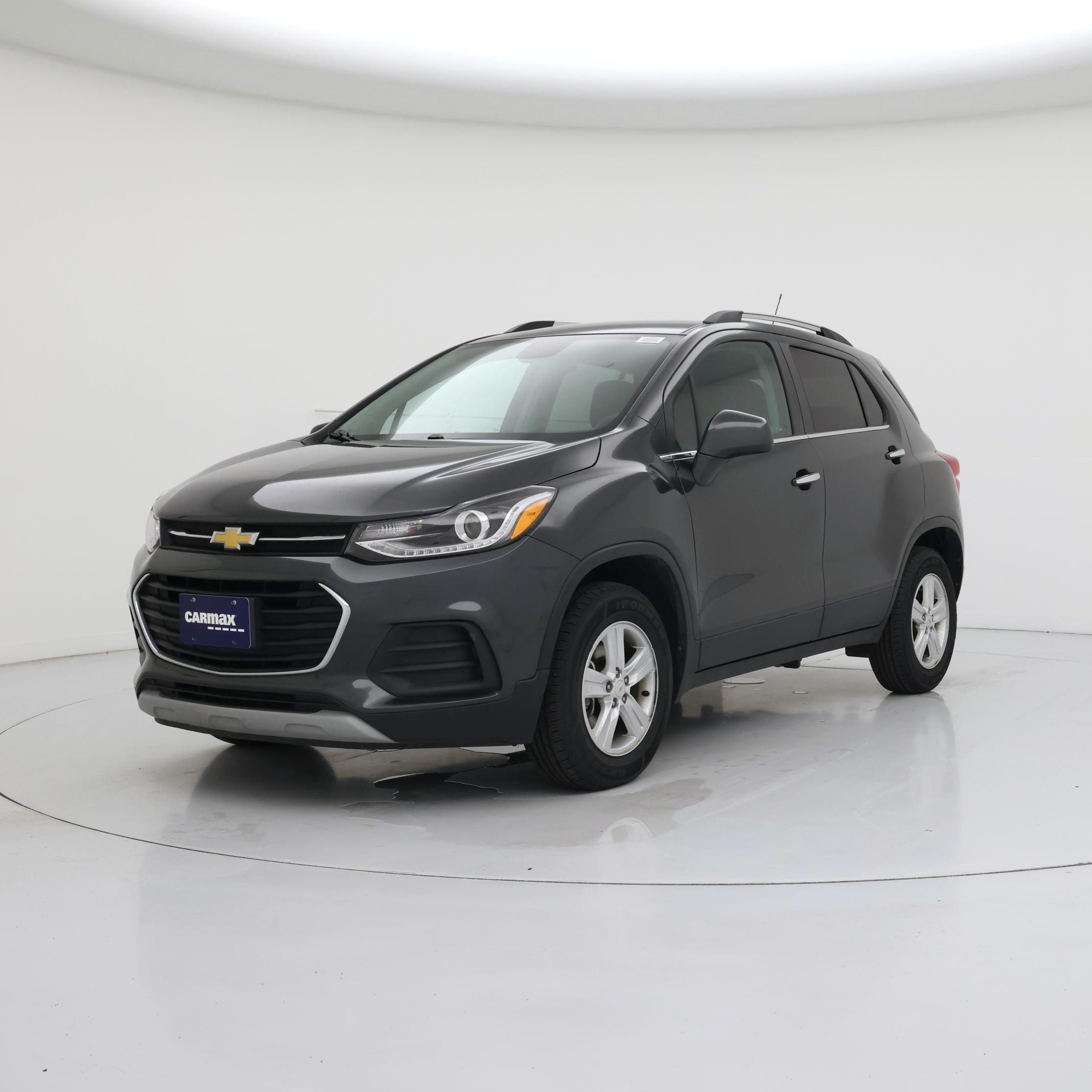 Thumbnail: 2017 Chevrolet Trax - 4