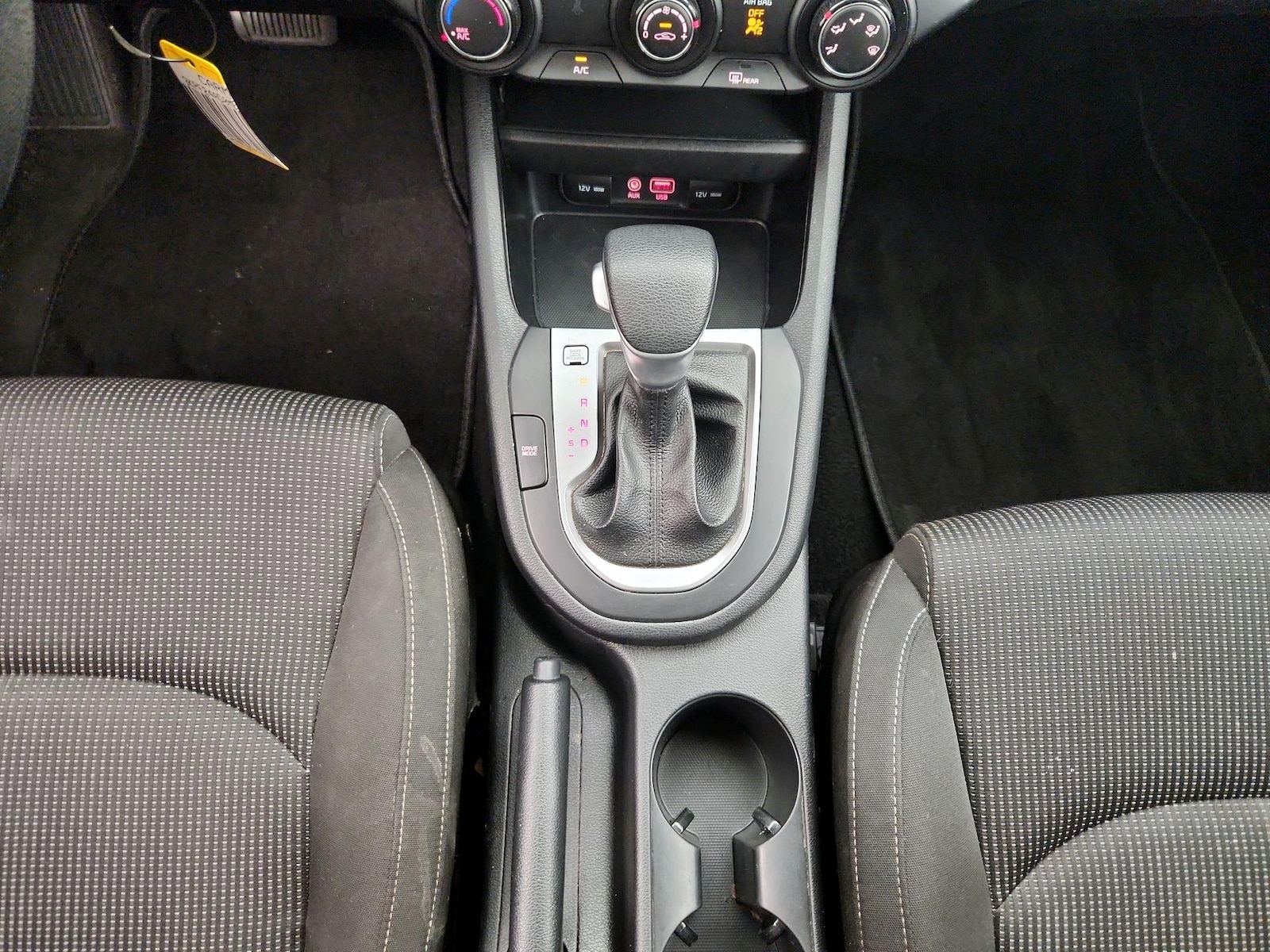Photo 18