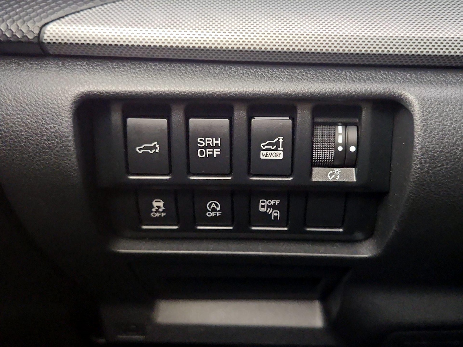 2020 Subaru Forester Limited - Photo 14