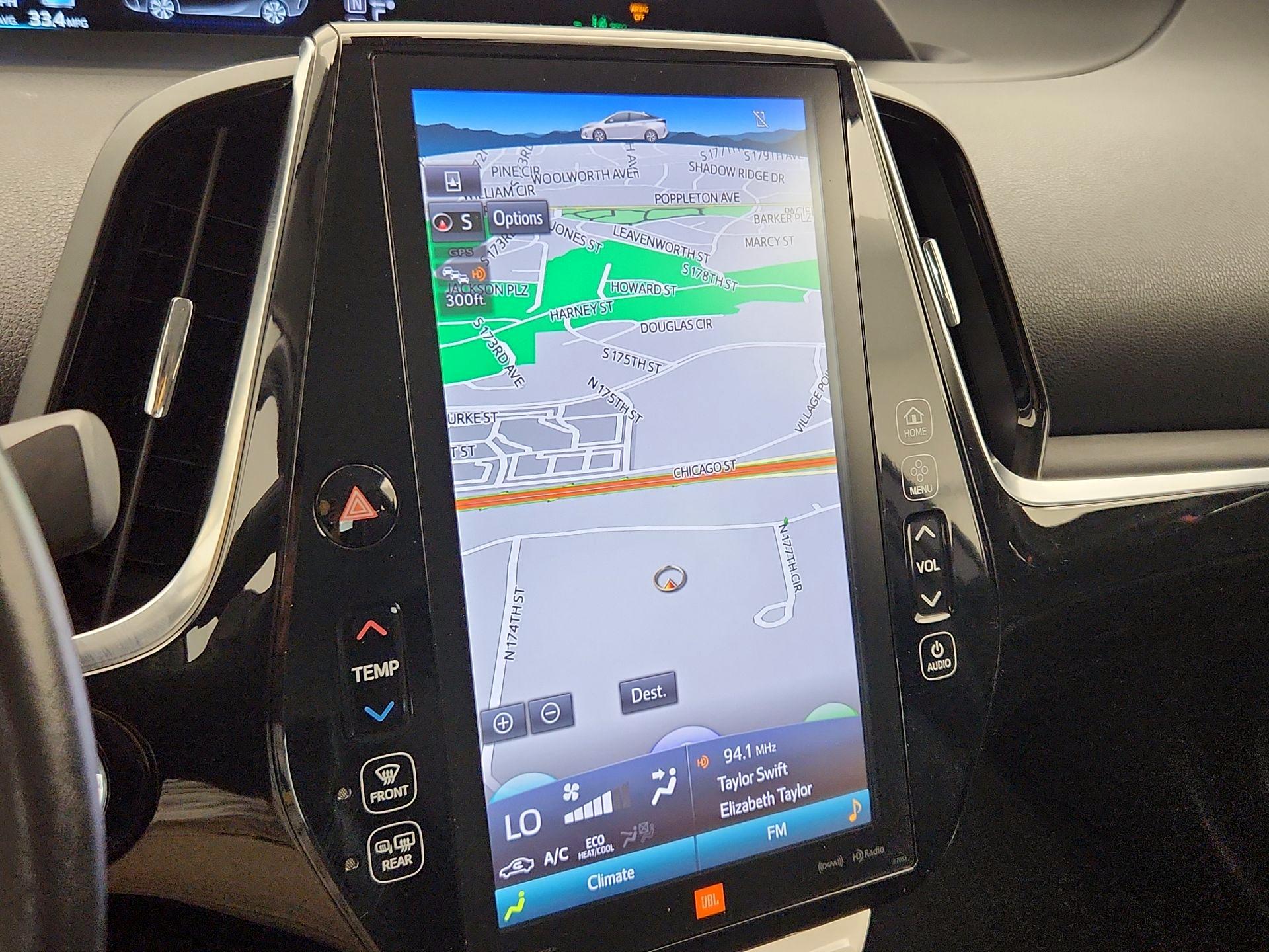 Thumbnail: 2018 Toyota Prius Prime - 14