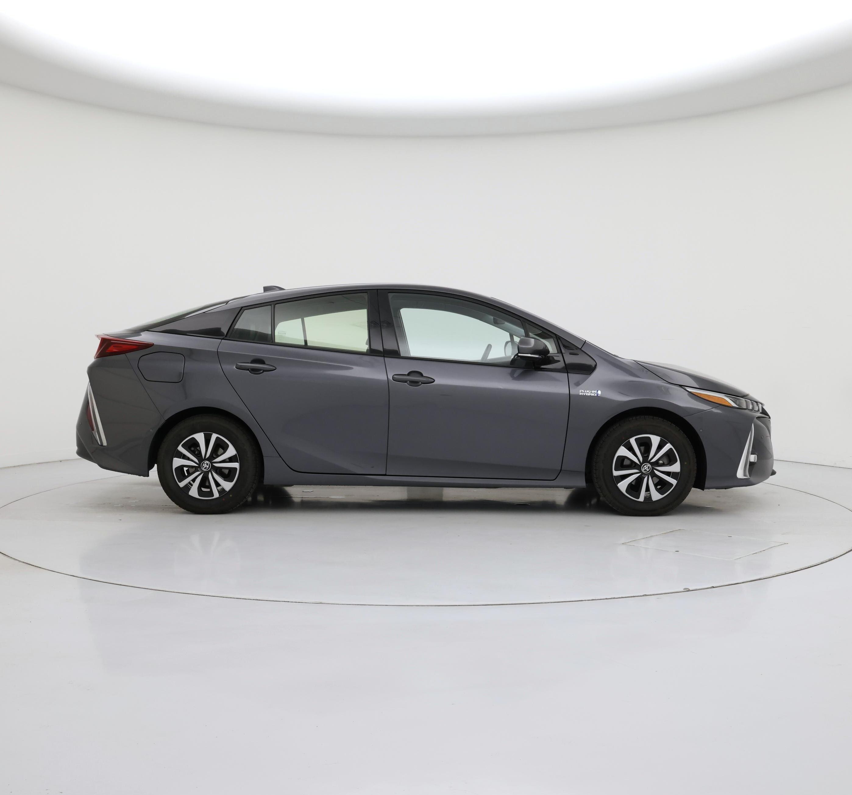 Thumbnail: 2018 Toyota Prius Prime - 7
