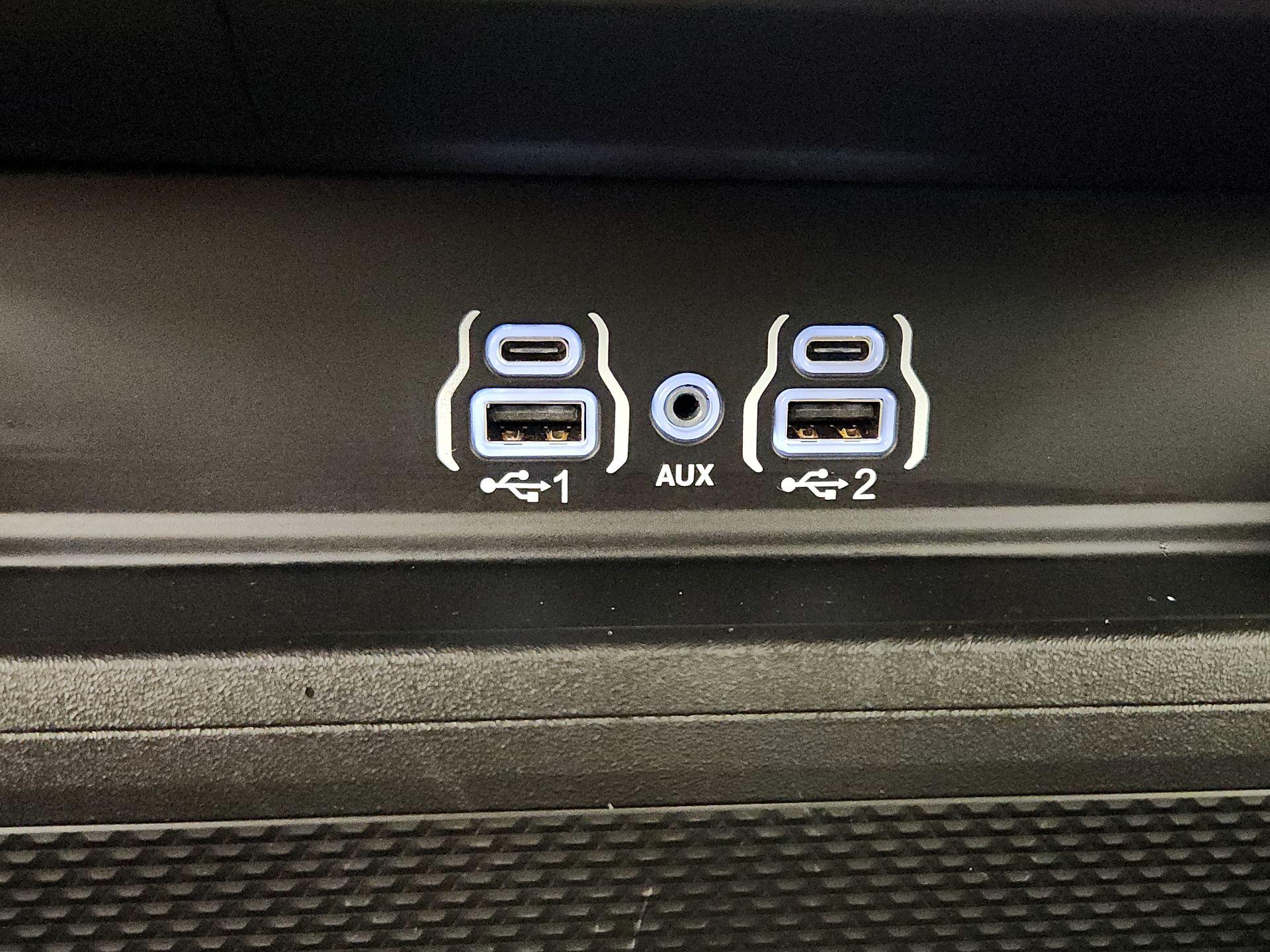 Thumbnail: 2025 RAM 1500 - 18