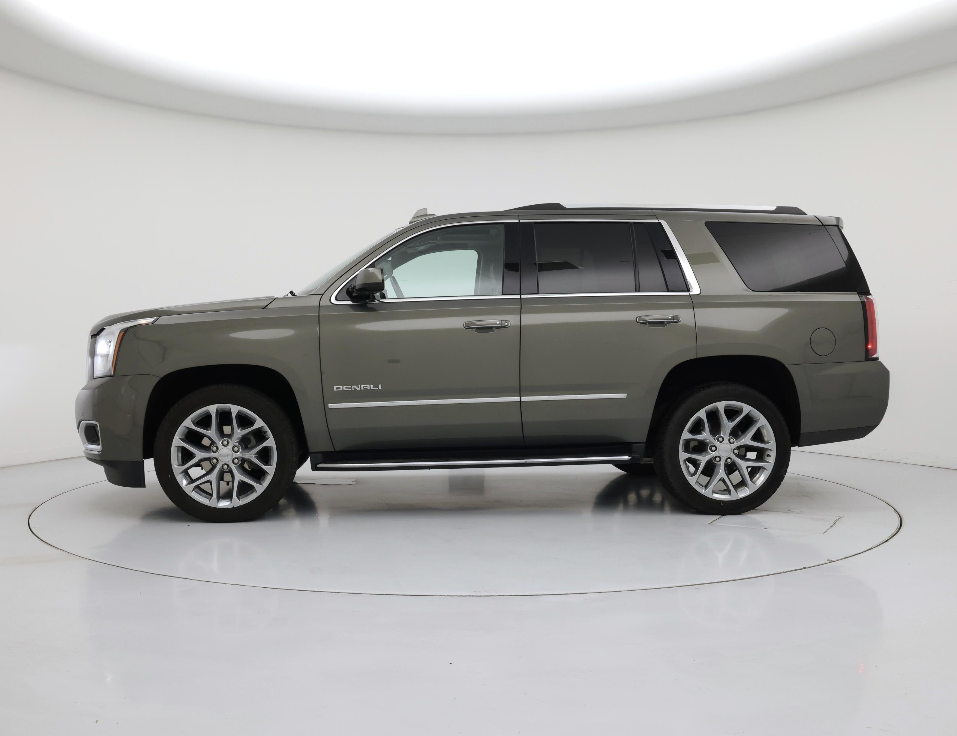 Thumbnail: 2018 GMC Yukon - 3