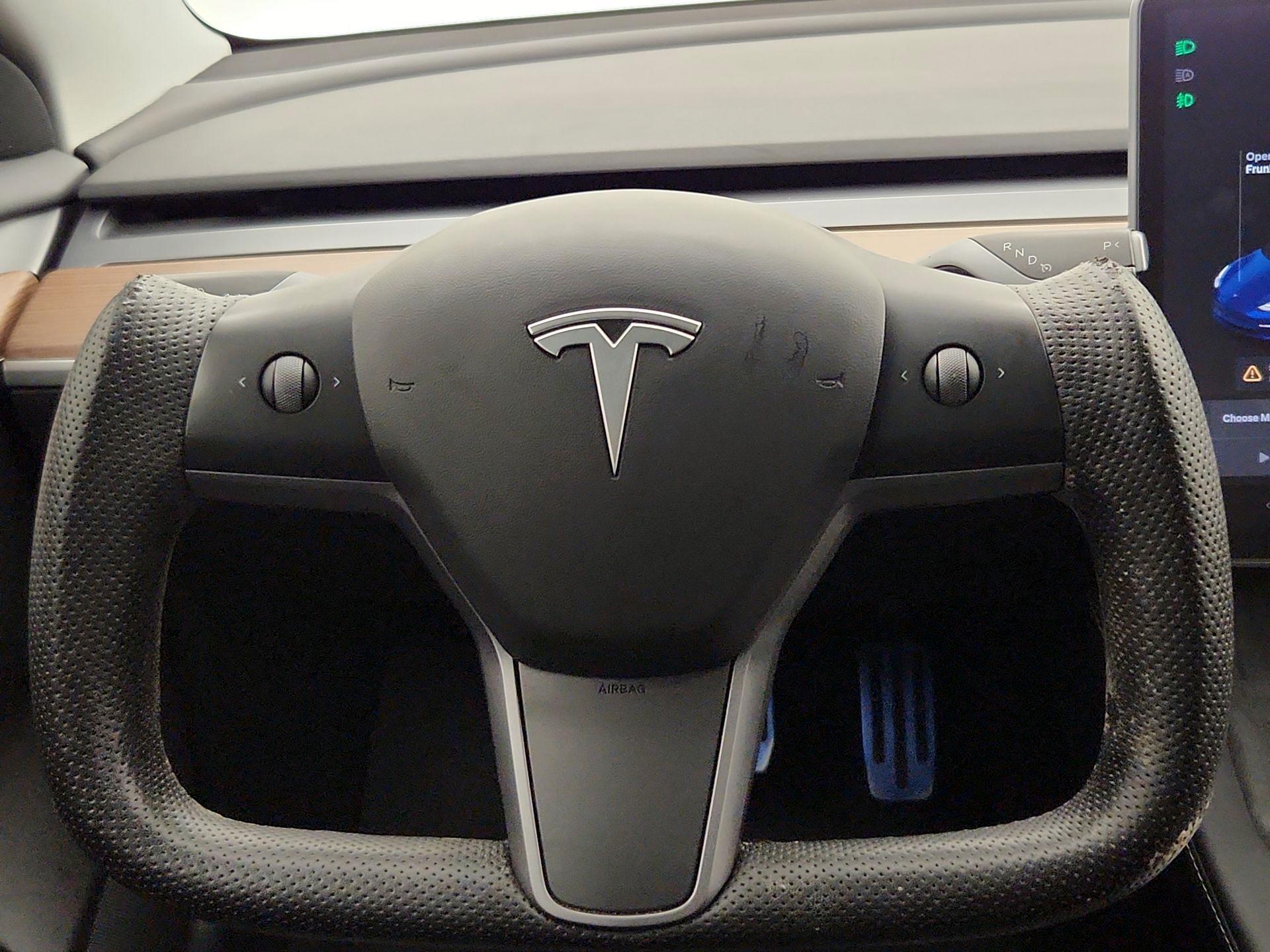 Thumbnail: 2021 Tesla Model 3 - 10