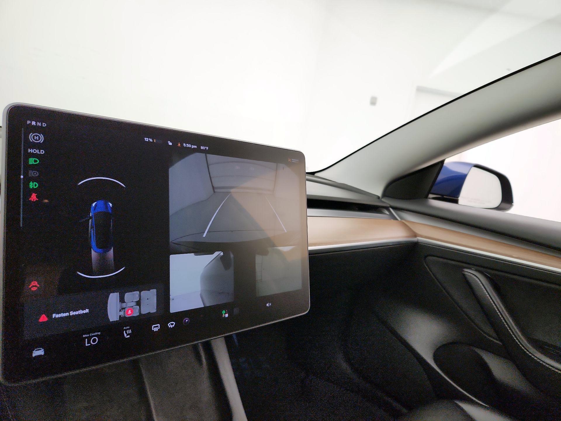 Thumbnail: 2021 Tesla Model 3 - 14