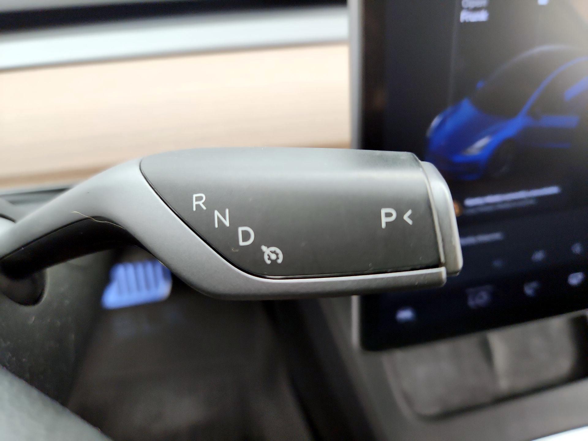 Thumbnail: 2021 Tesla Model 3 - 17