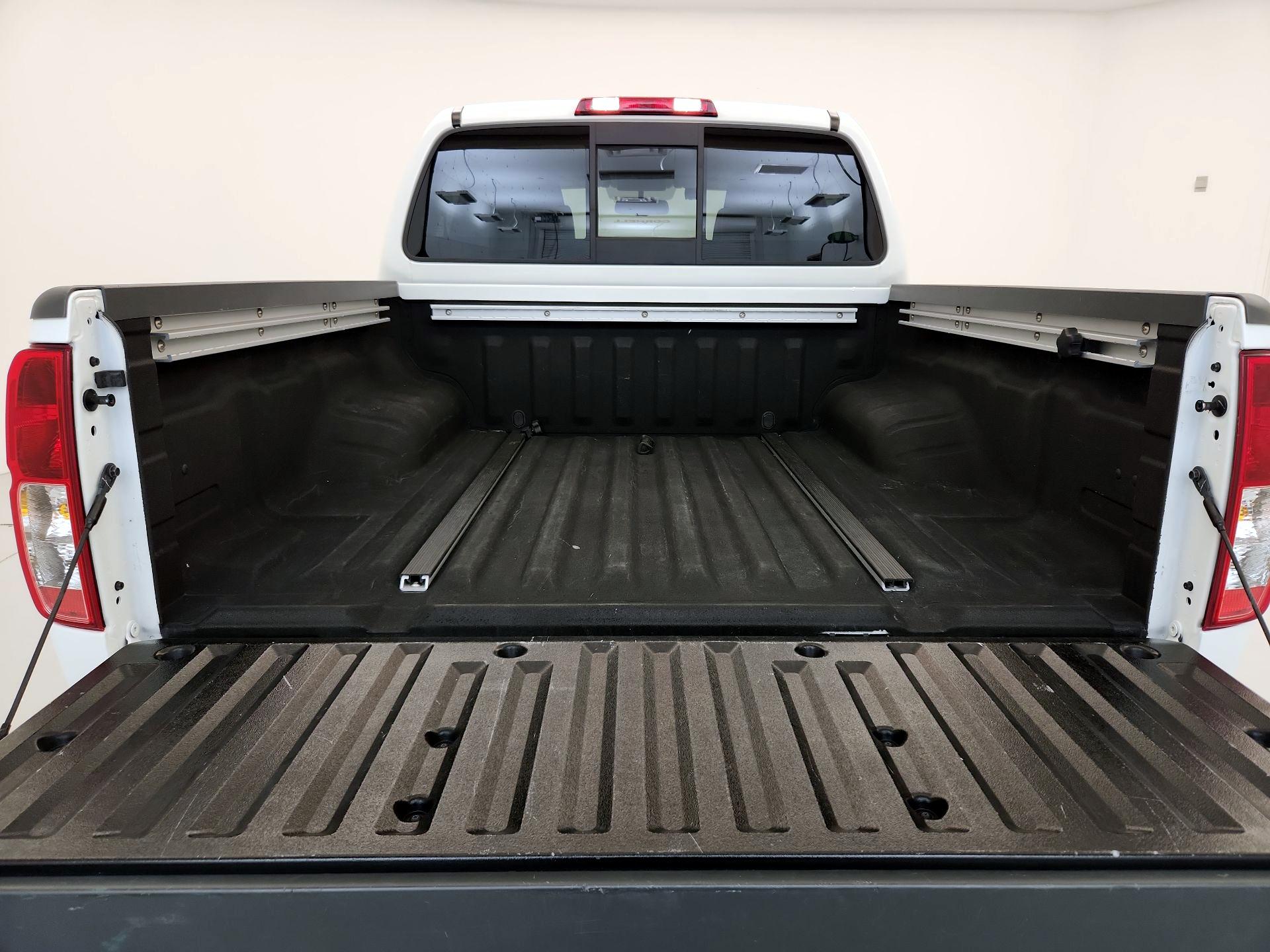 Thumbnail: 2020 Nissan Frontier - 20