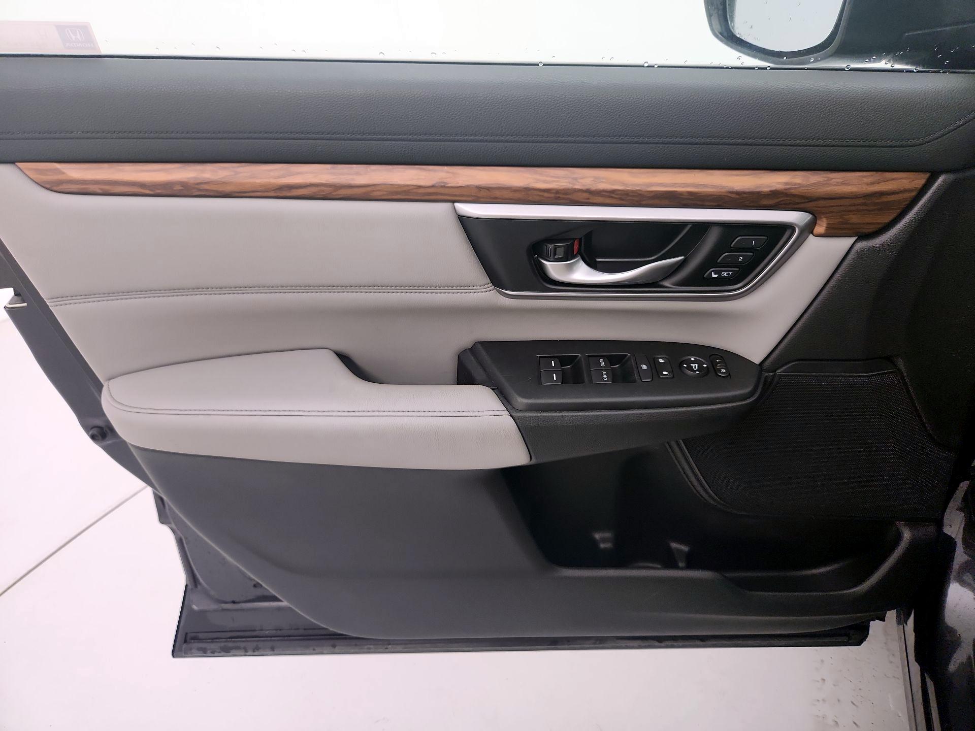 Thumbnail: 2018 Honda CR-V - 12