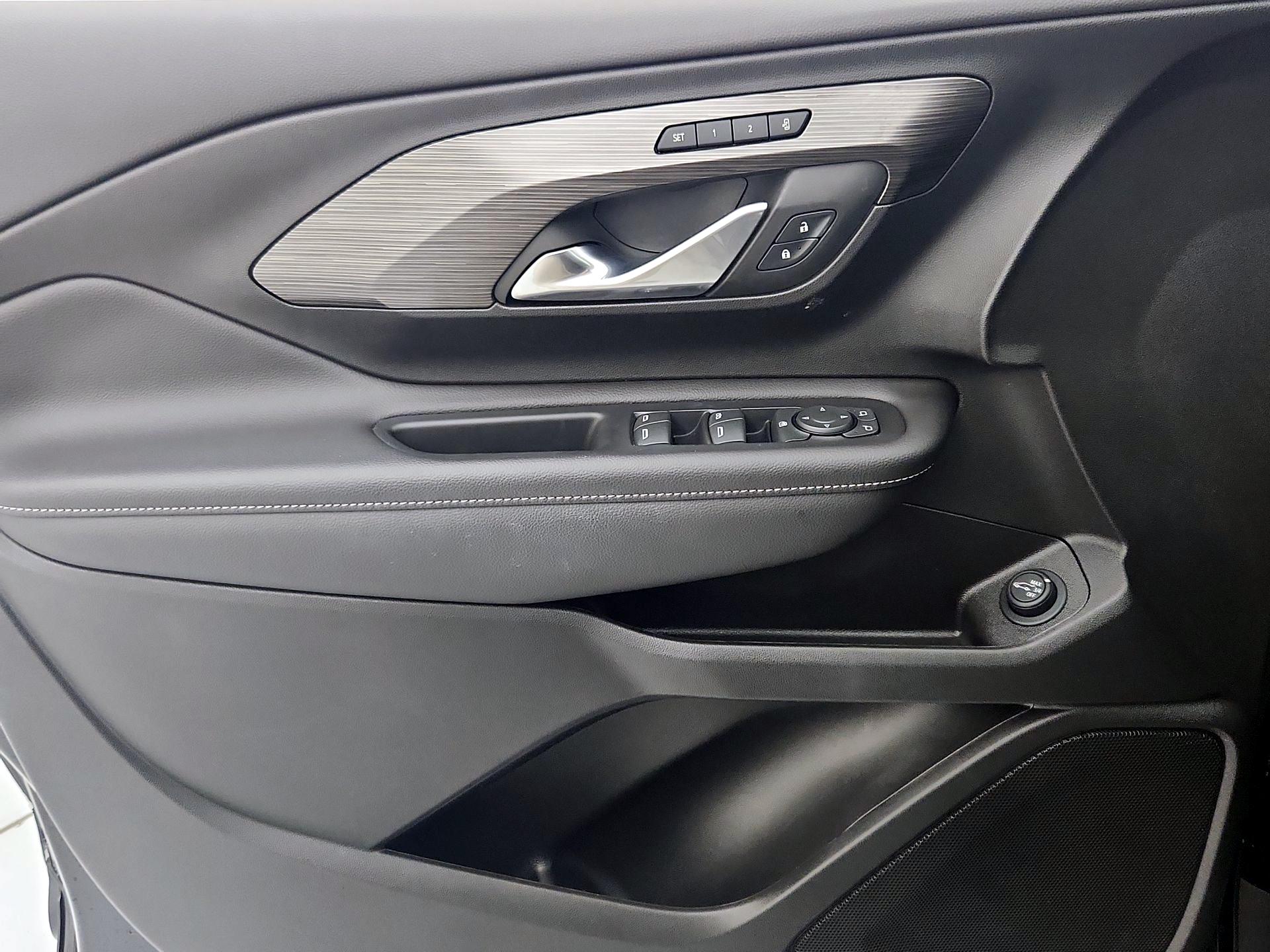 Thumbnail: 2023 GMC Terrain - 12
