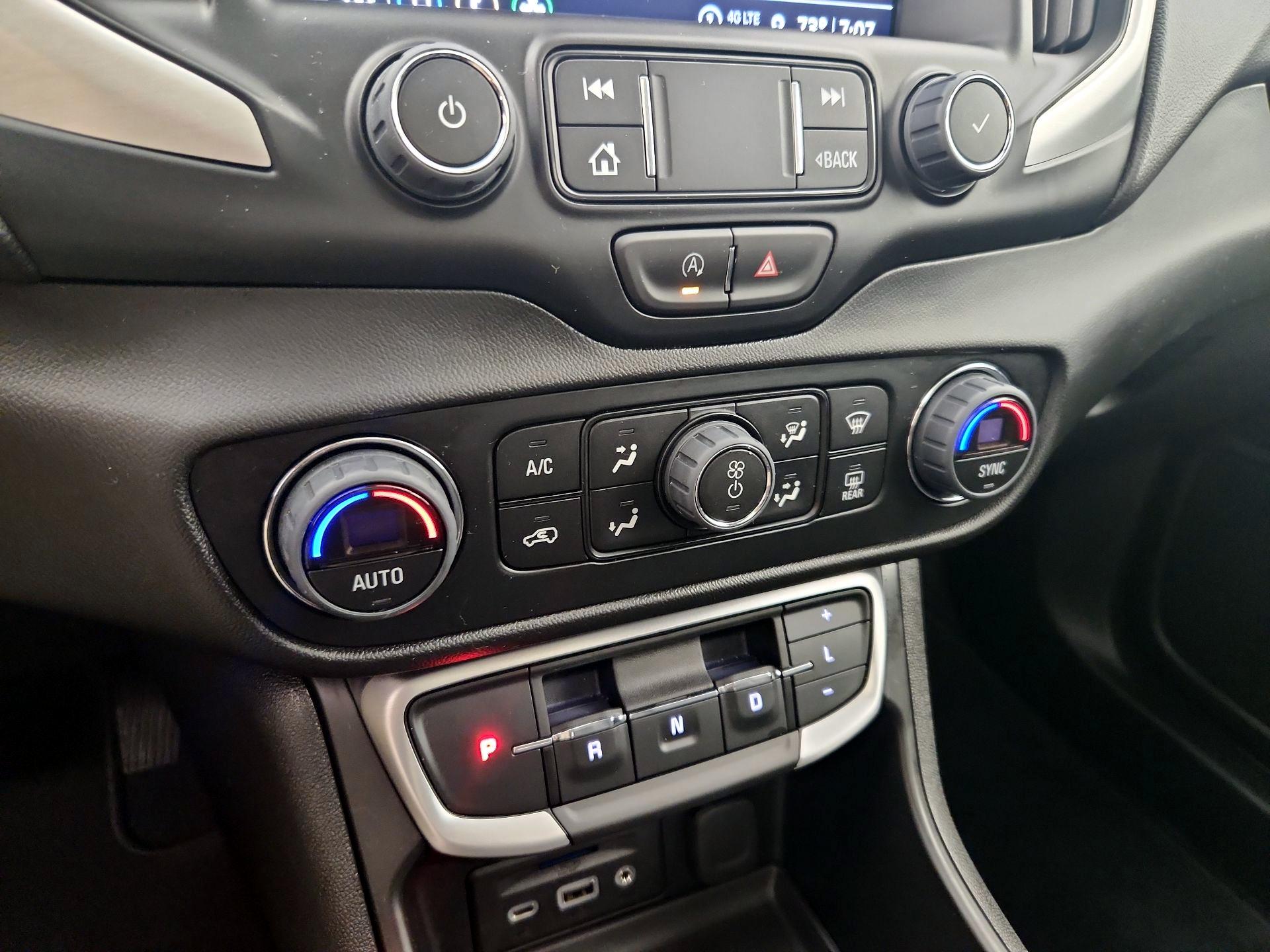 Thumbnail: 2023 GMC Terrain - 17