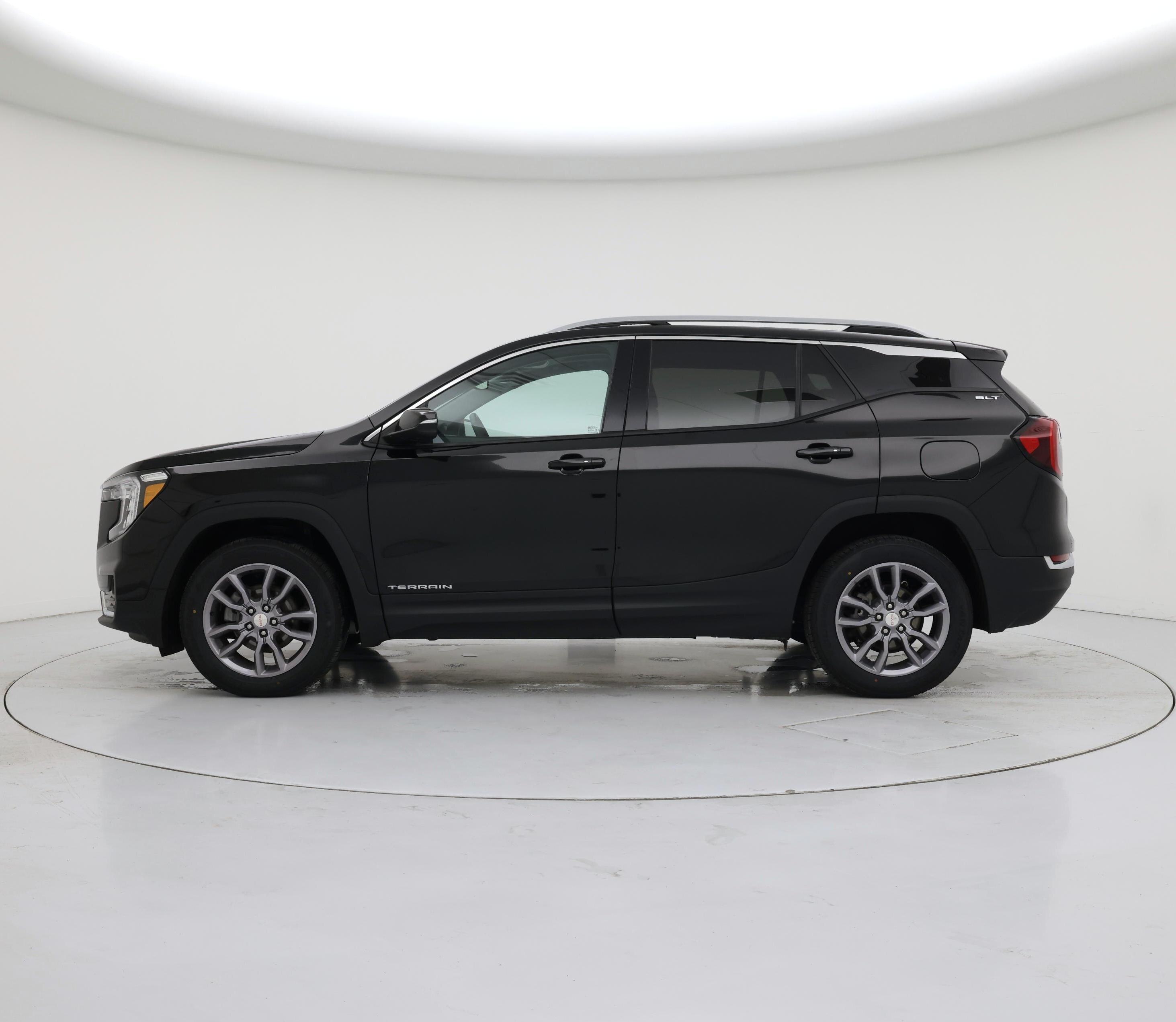Thumbnail: 2023 GMC Terrain - 3