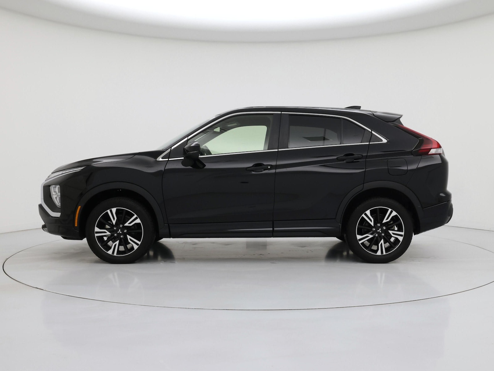 2023 Mitsubishi Eclipse Cross SEL - Photo 4