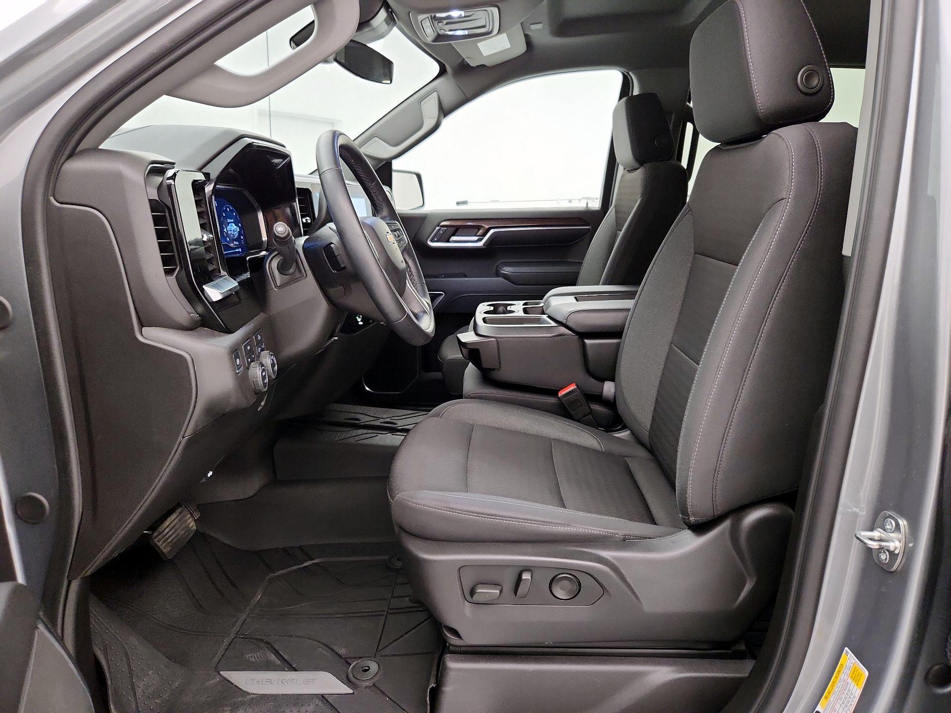 Thumbnail: 2024 Chevrolet Silverado 1500 - 11