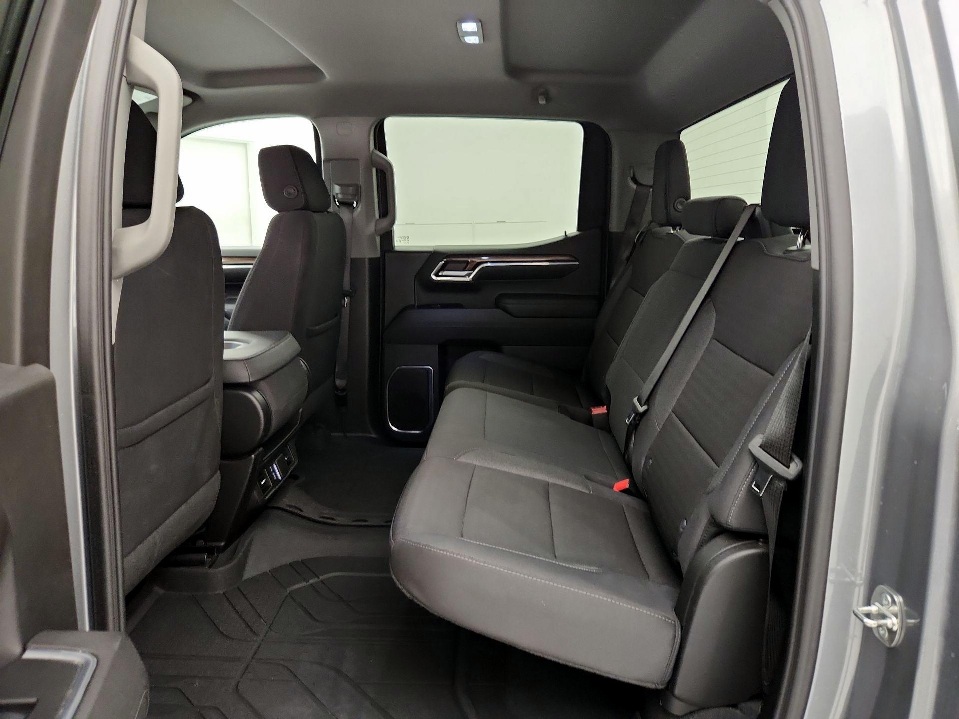 Thumbnail: 2024 Chevrolet Silverado 1500 - 19