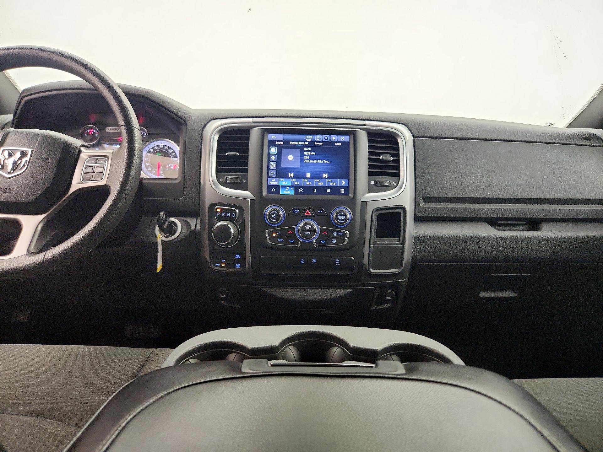 Thumbnail: 2023 RAM 1500 Classic - 9