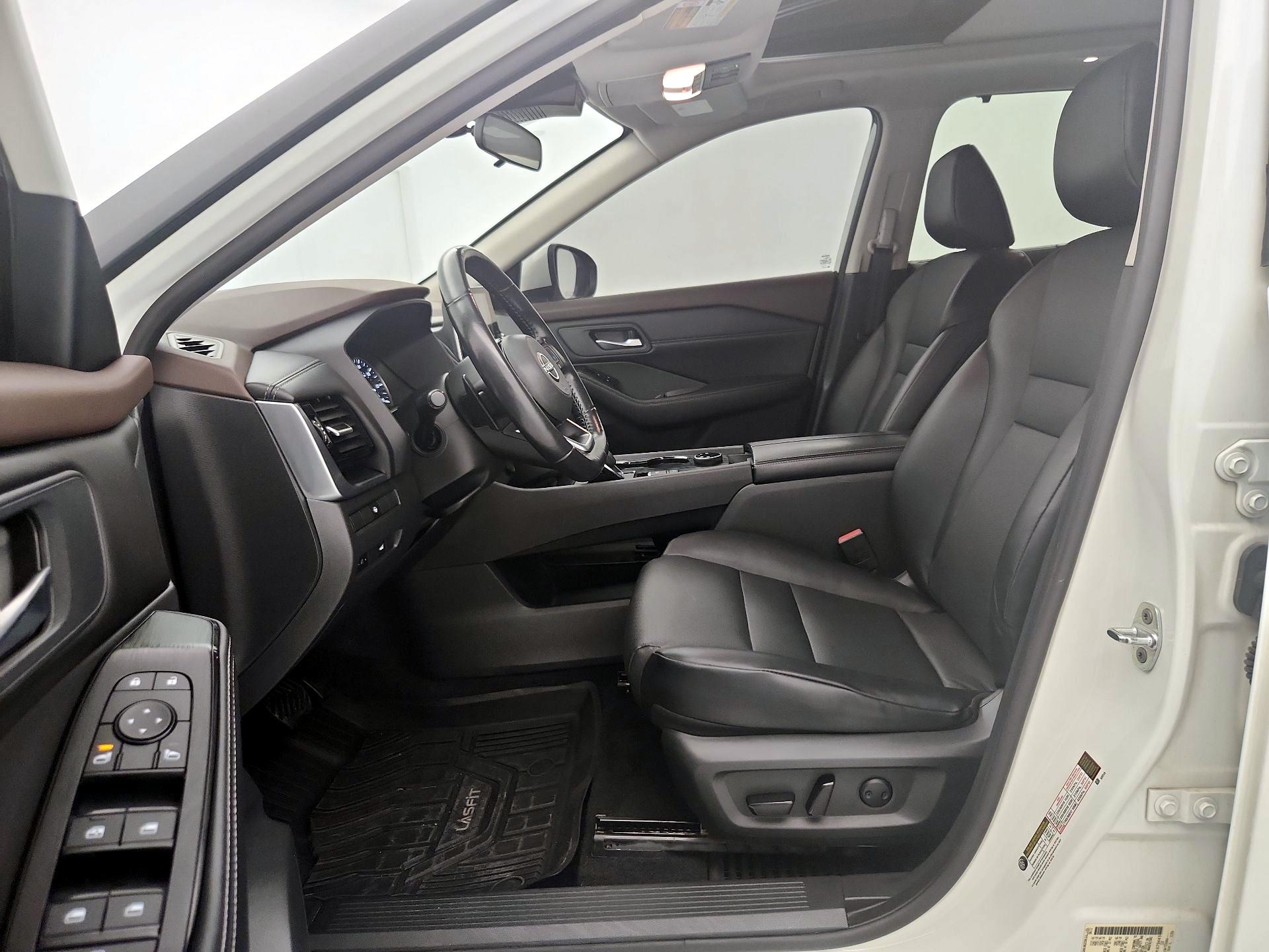 Thumbnail: 2023 Nissan Rogue - 11